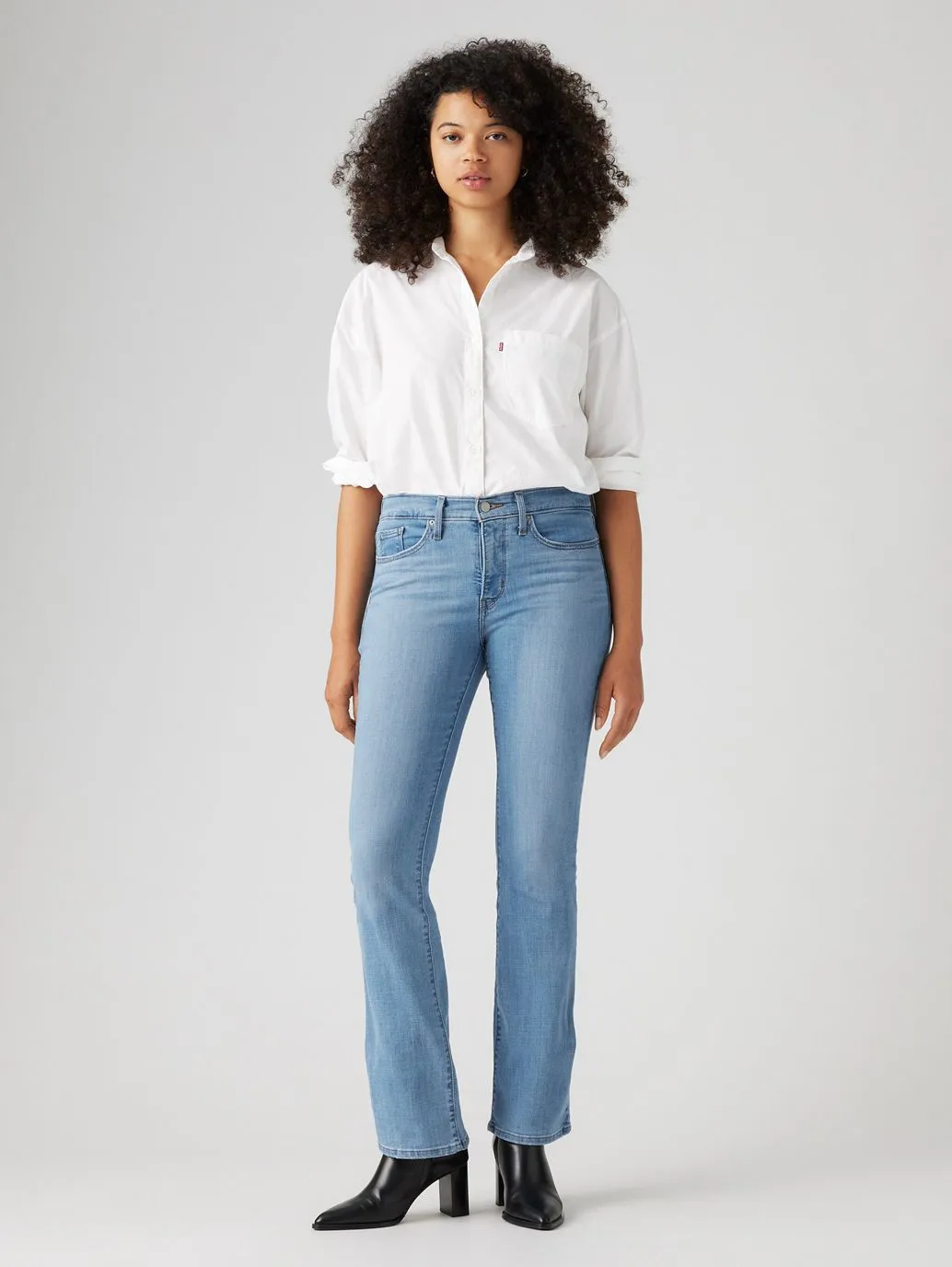 LEVI'S Women's 315 Shaping Bootcut Jeans Light Blue