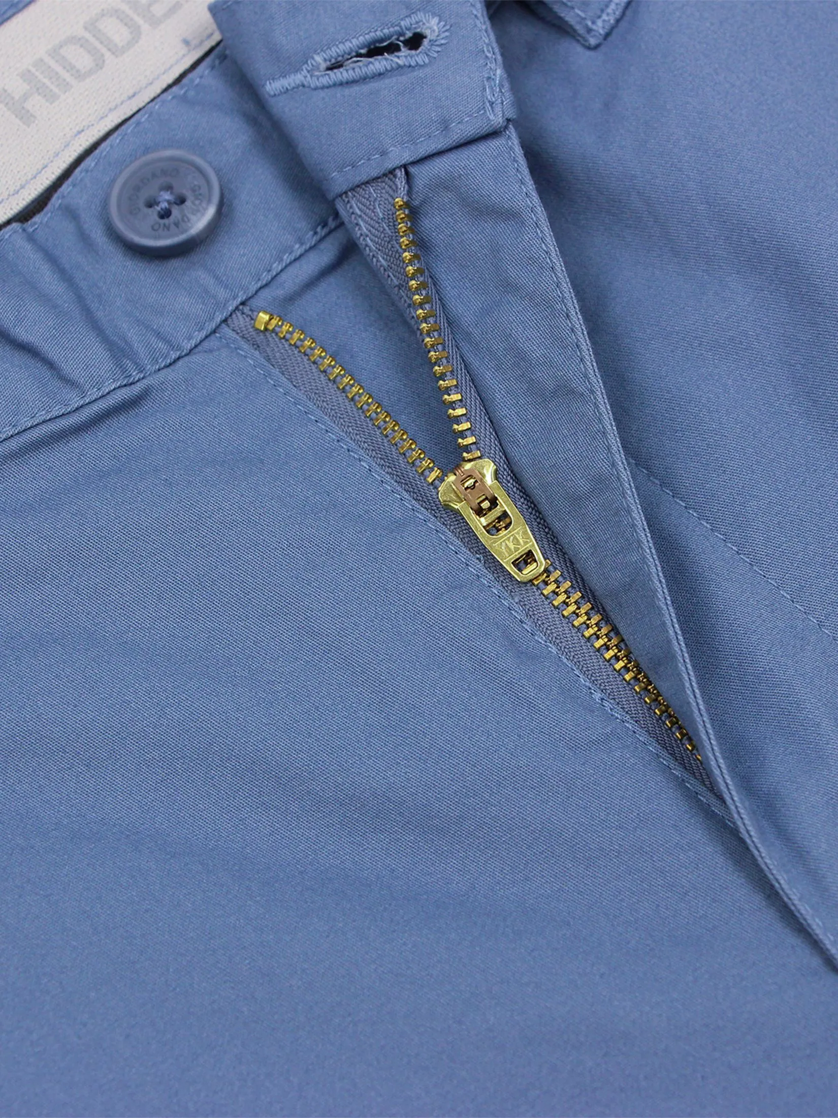 GIORDANO Men's Cotton Hidden Comfort Bermuda Shorts Bluefin