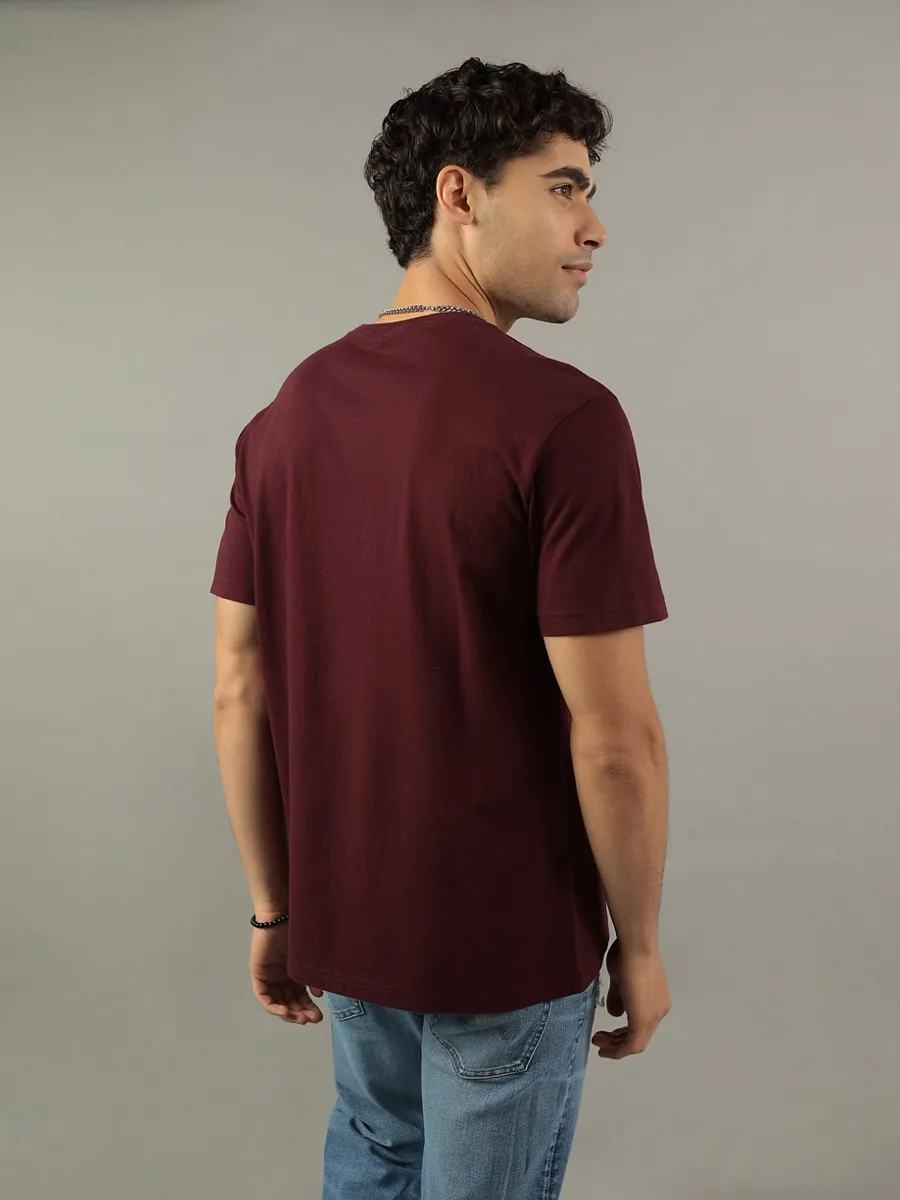 AMERICAN EAGLE MEN G INTL SS SET IN TEE- PC DYE + SERIOUSLY SOFT WASH 613 BURGUNDY