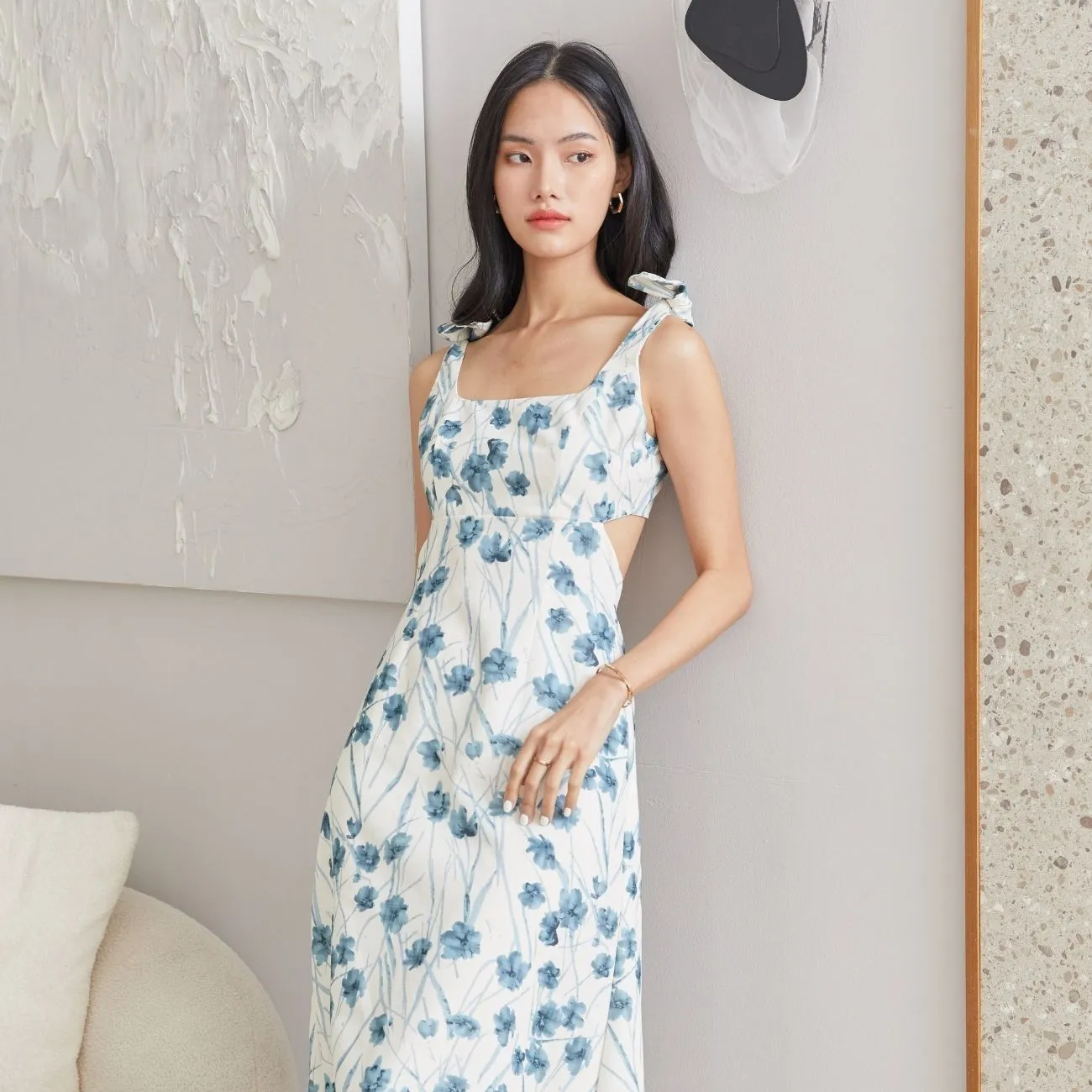 ROSE THE LABEL Blue Luna printed dress