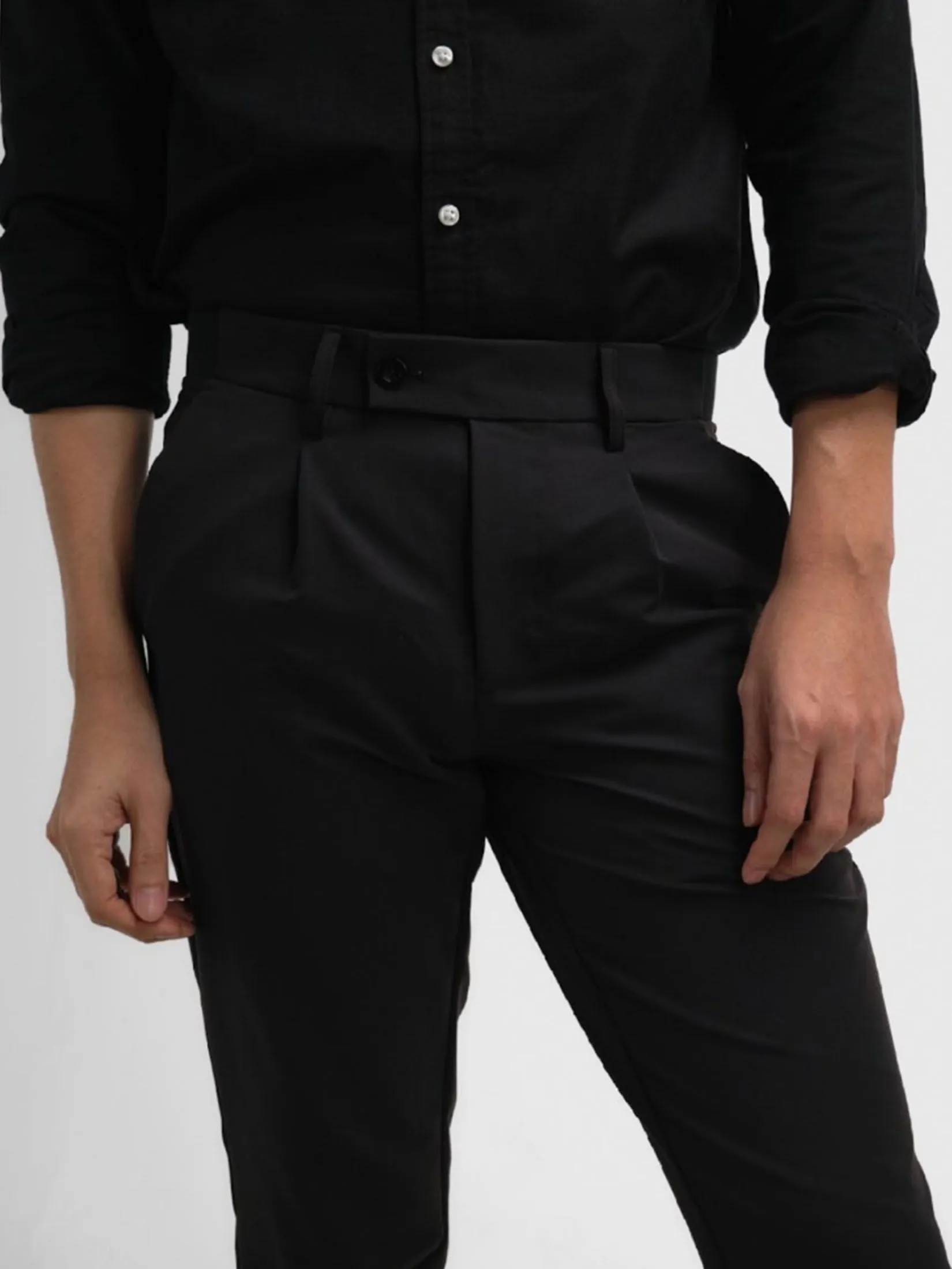 ERA-WON Men's  Cropped Skinny pants Golf fabric  Black