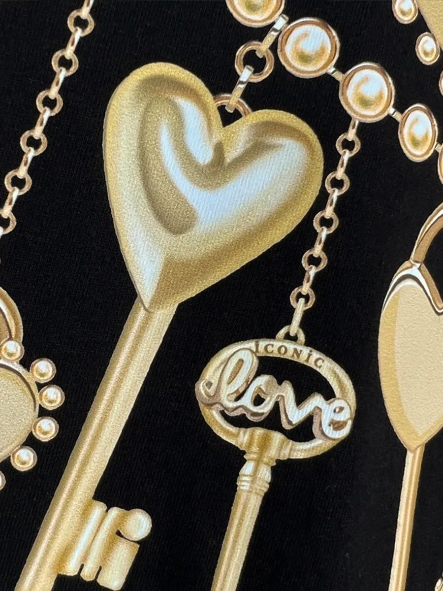 ICONIC WOMAN BLACK NECK TO YOU T-SHIRT