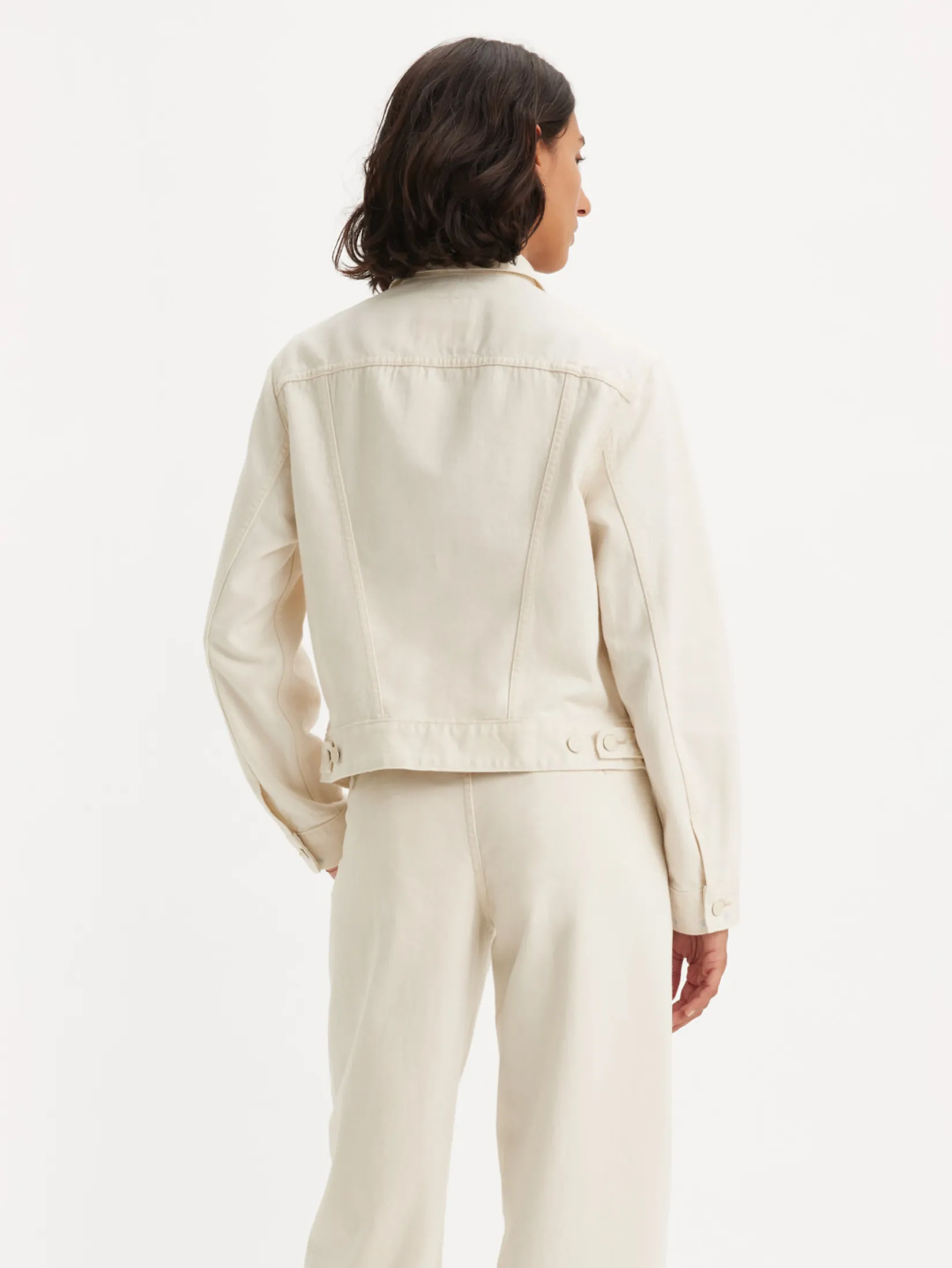 LEVI'S WellThread Women s Down to Earth Trucker Jacket Neutrals
