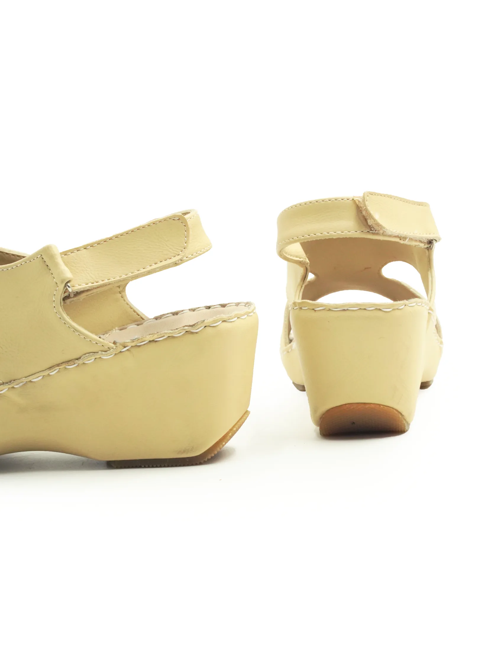 SENSO Women Comfort Sandals E87044 Cream