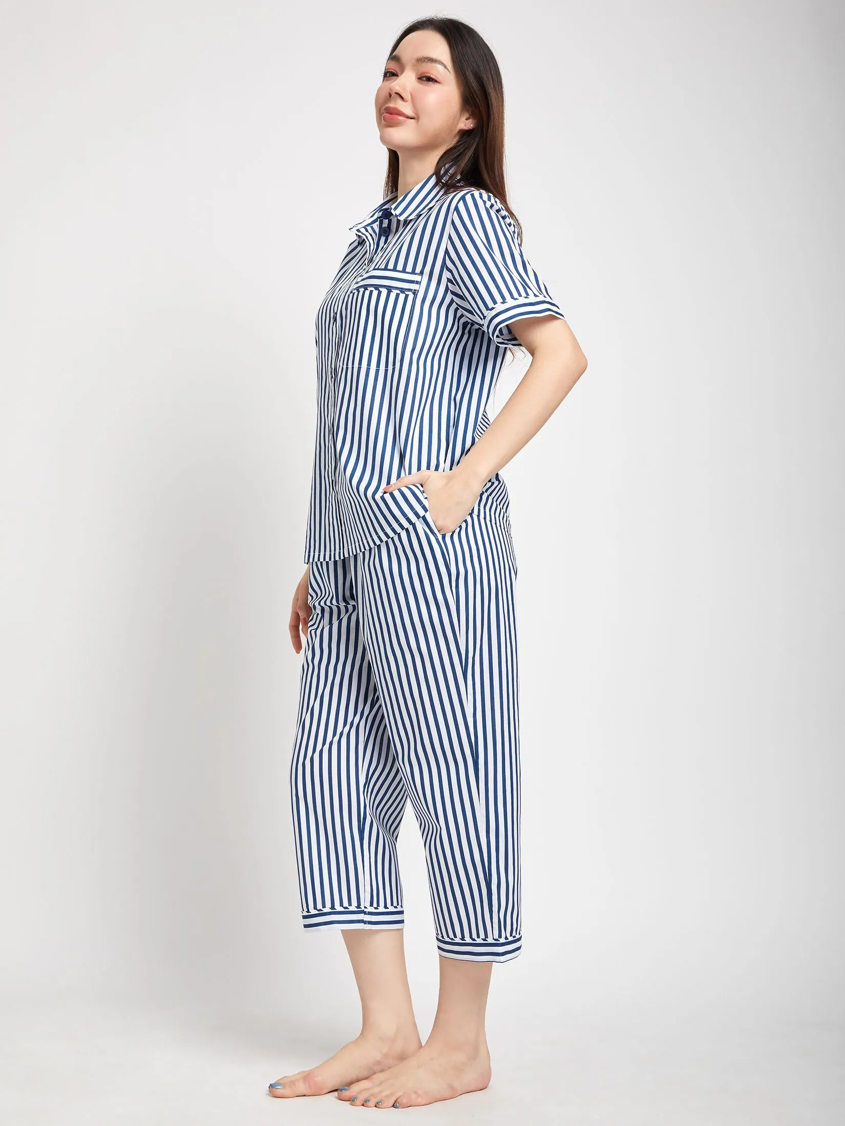 CLAUDIA'S ROMANCE Women Pyjamas Shirt Short Sleeves Collar + Cropped Pants Striped Print Multi-Color