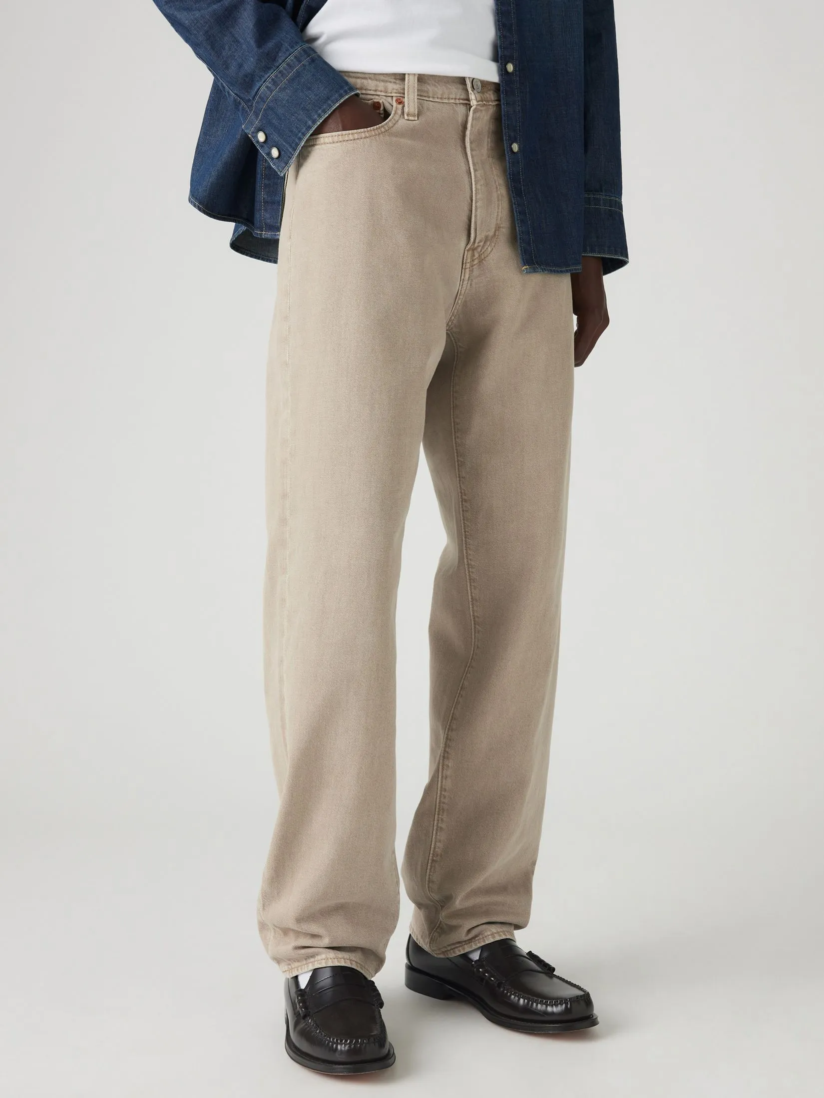 LEVI'S Men's 568 Loose Straight Lightweight Jeans Ecru