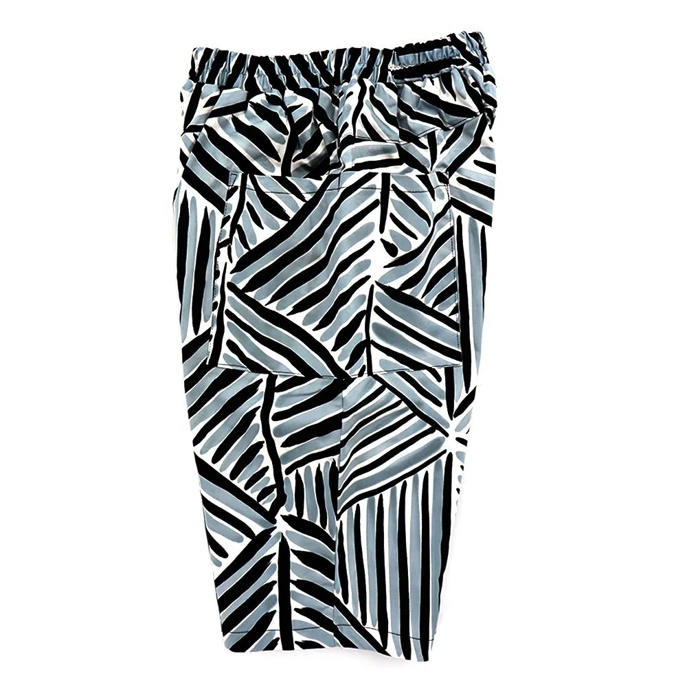 LAGOM Grey Short Pants : Grey  Stripe Pattern Pants