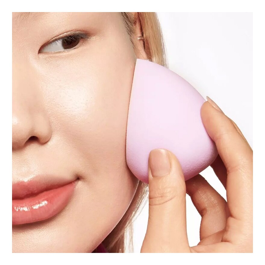 Essence Make Up  Baking Sponge 1pcs.