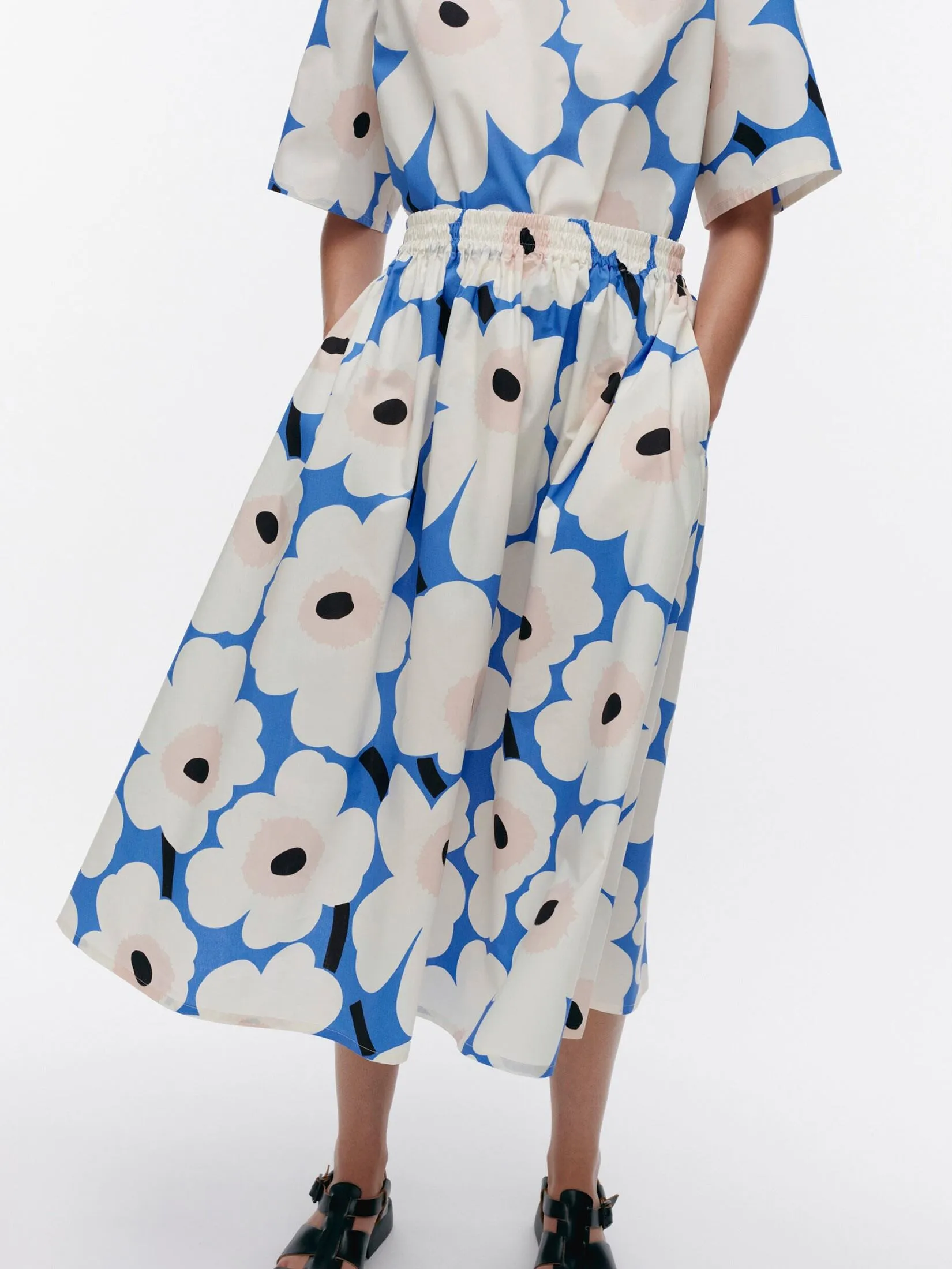 MARIMEKKO BLUE WOMAN AE GARREL PIENI UNIKKO