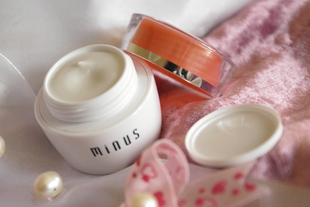 Консилер для маскировки расширенных пор Mistine 5 гр