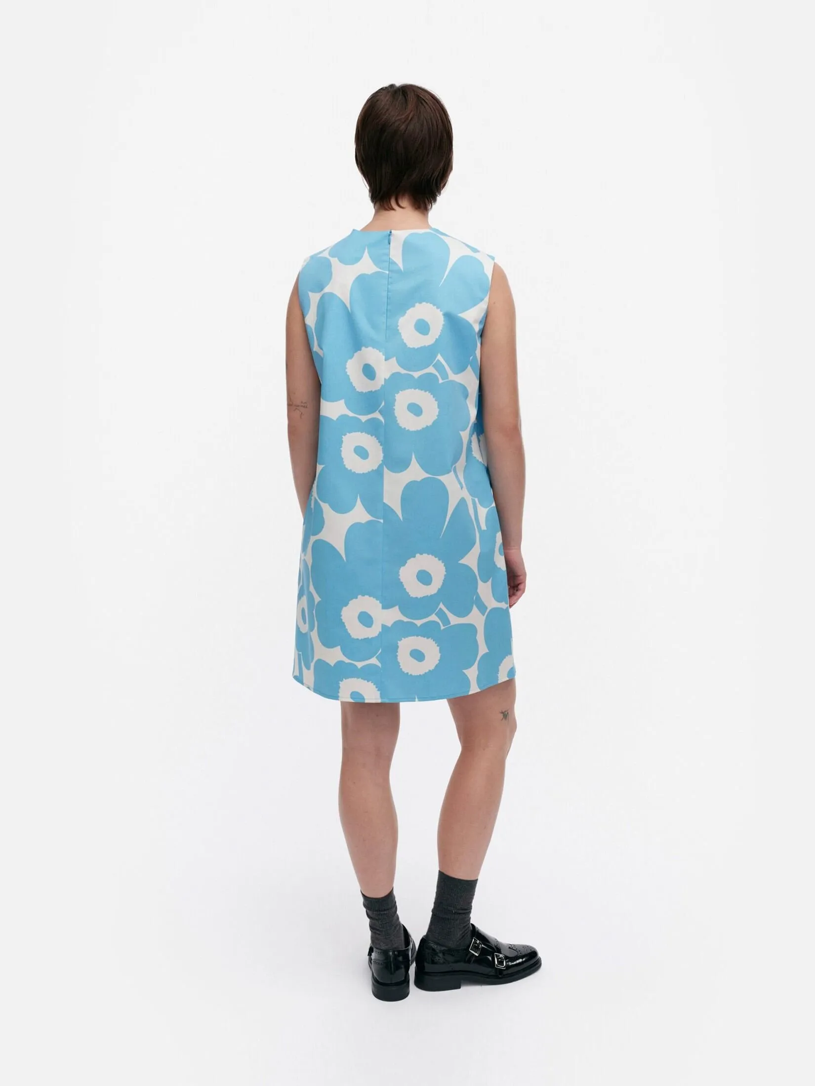 MARIMEKKO LOGHT BLUE WOMAN SILUETTI UNIKKO