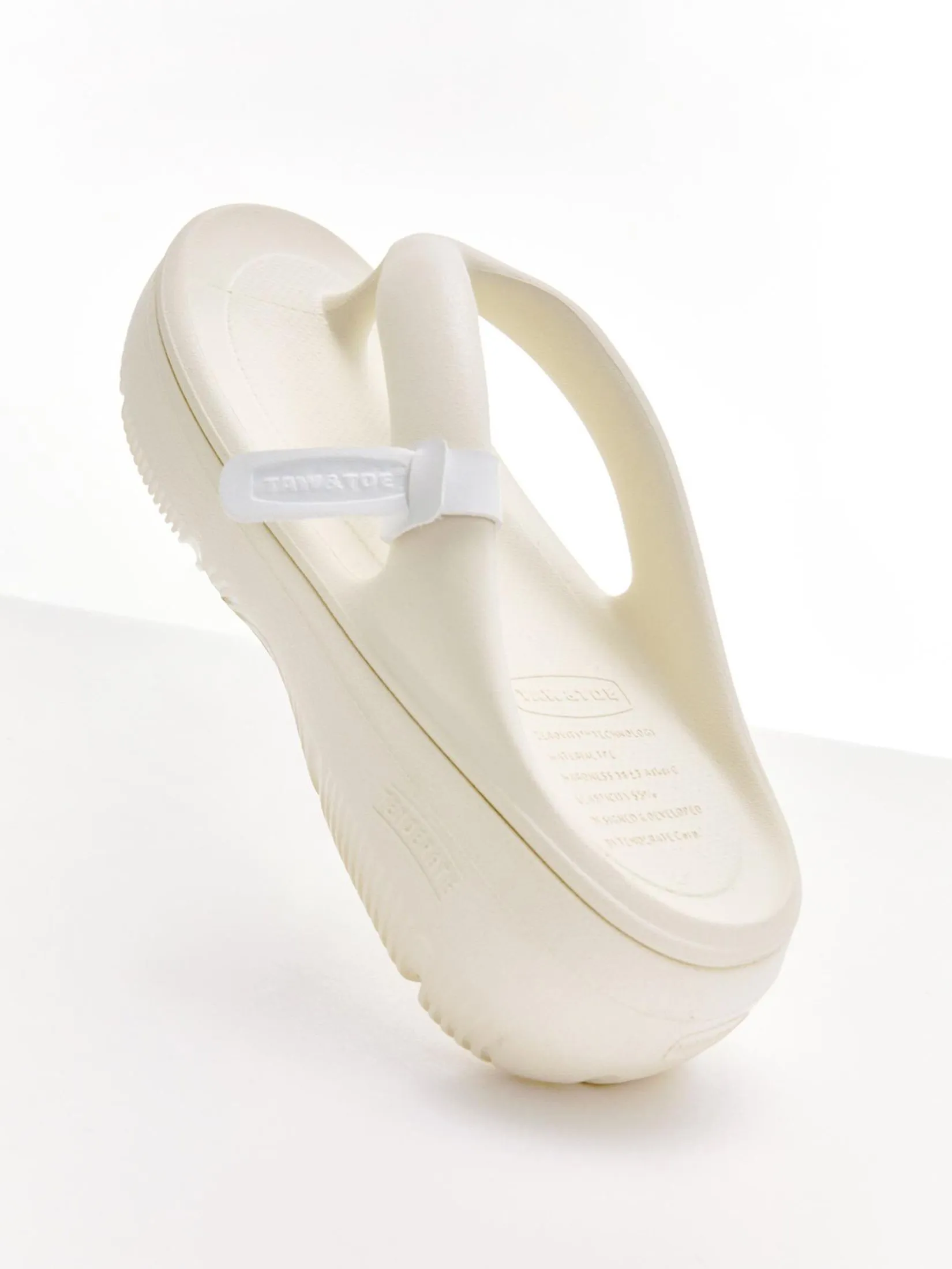 TAW&TOE Unisex Sandals Zerovity Plumpy Cream