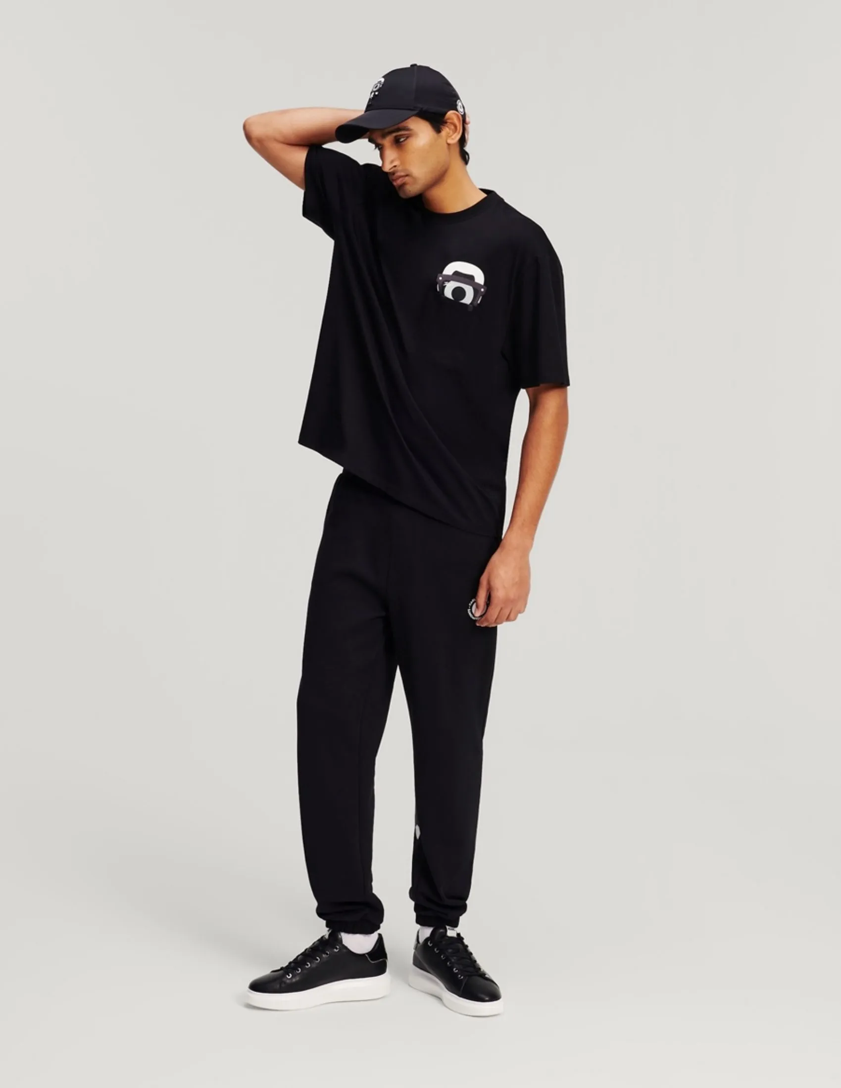 KARL LAGERFELD RTW-2 DOUR DARCEL MEN SWEATPANTS BLACK