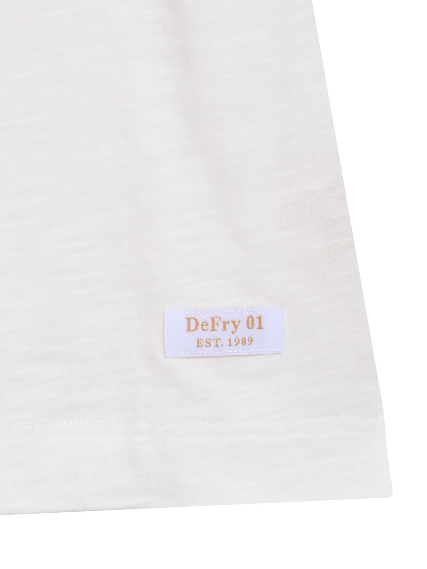 DEFRY 01 Men T-Shirt Short Sleeves 2506RTSM095