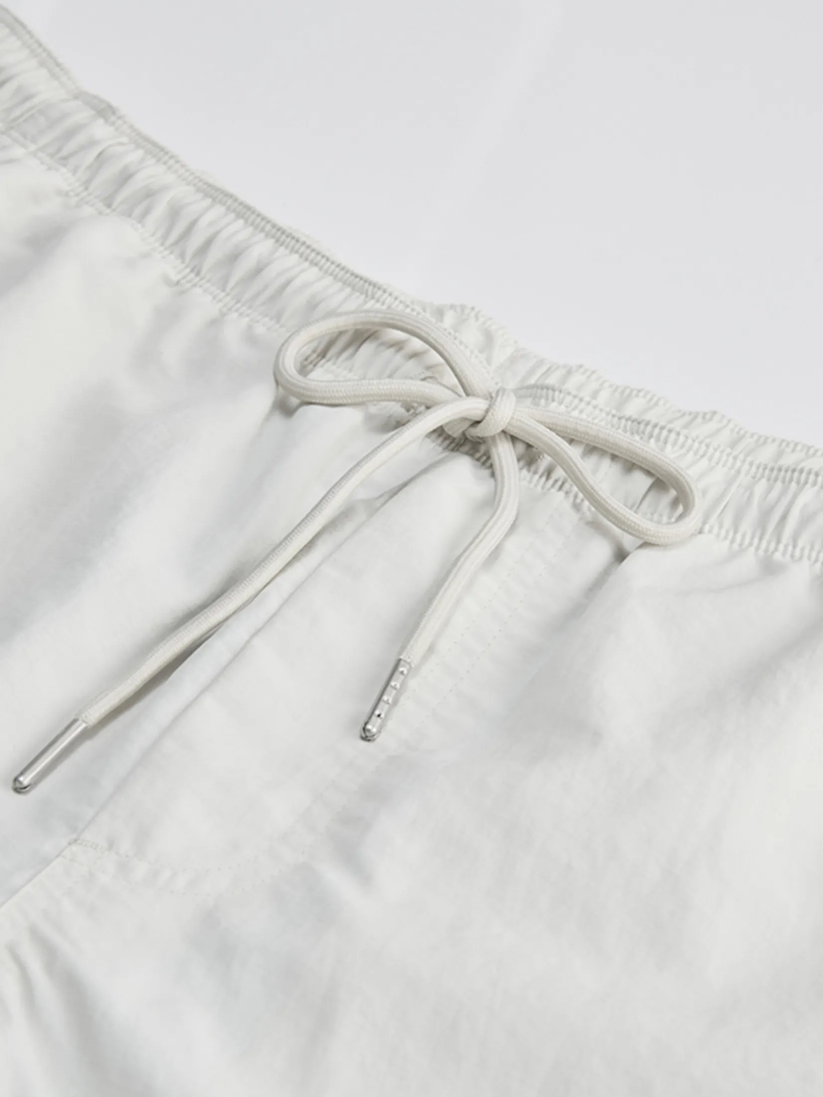 GIORDANO Men s Online Exclusive Exposed Seam Drawstring Shorts (Korea) Grey