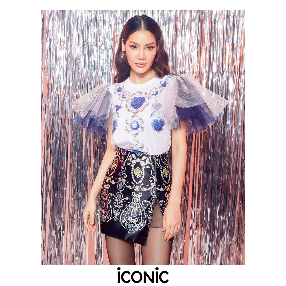 ICONIC White RADIANT T-SHIRT Model RADIANT5940