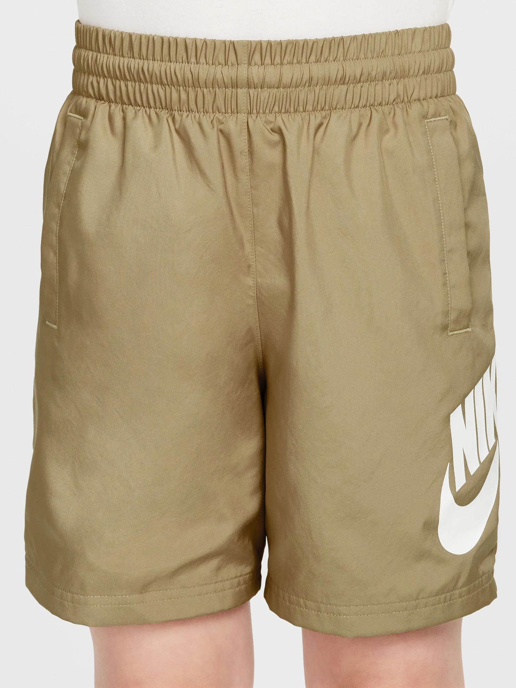 NIKE KIDS Unisex Kids Shorts Club Woven 6IN