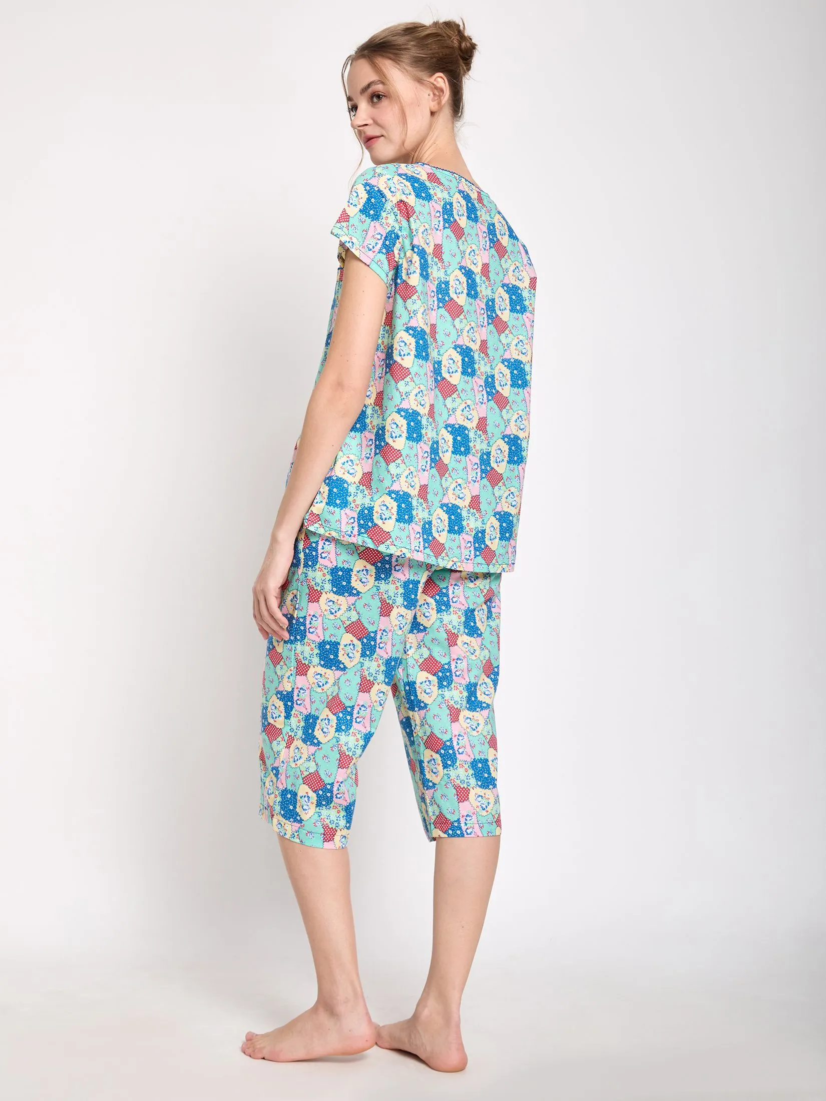 CLAUDIA'S ROMANCE Women Pyjamas Set Top Crew Neck Short Sleeves + Cropped Pants Light Blue