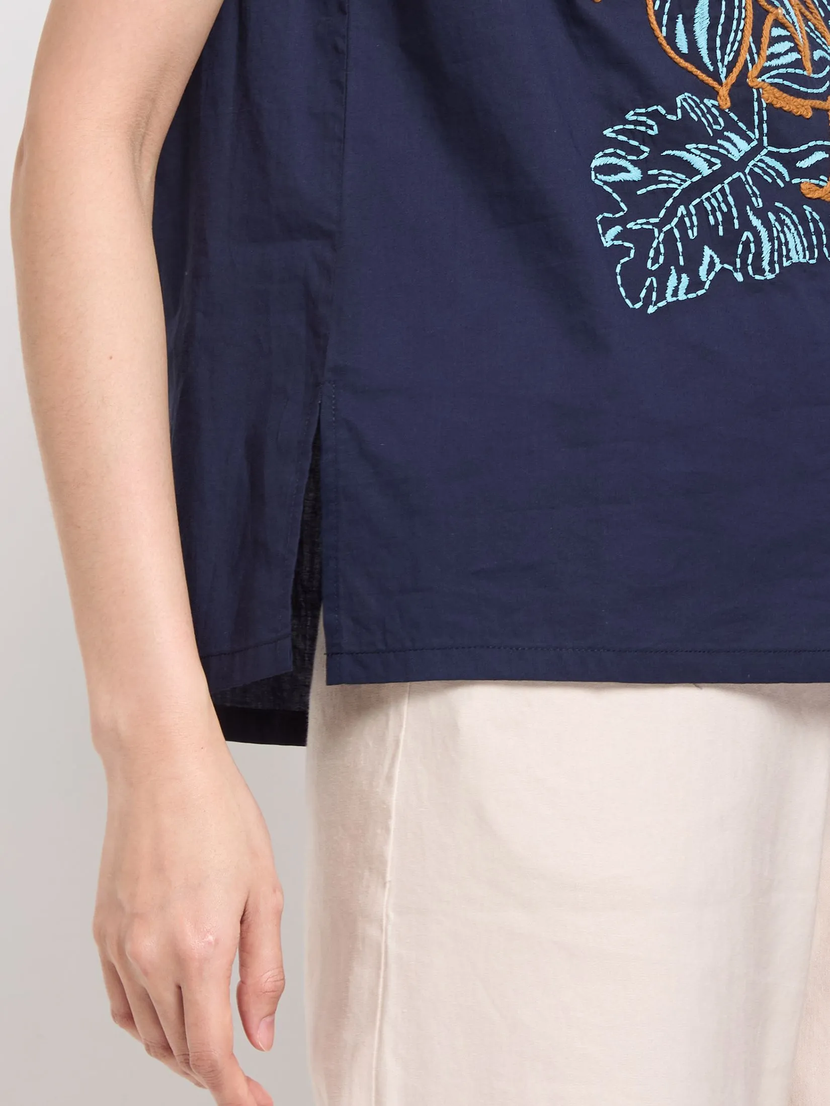 JOURNAL Women Blouse Long Sleeves Round Neck Botanical Print