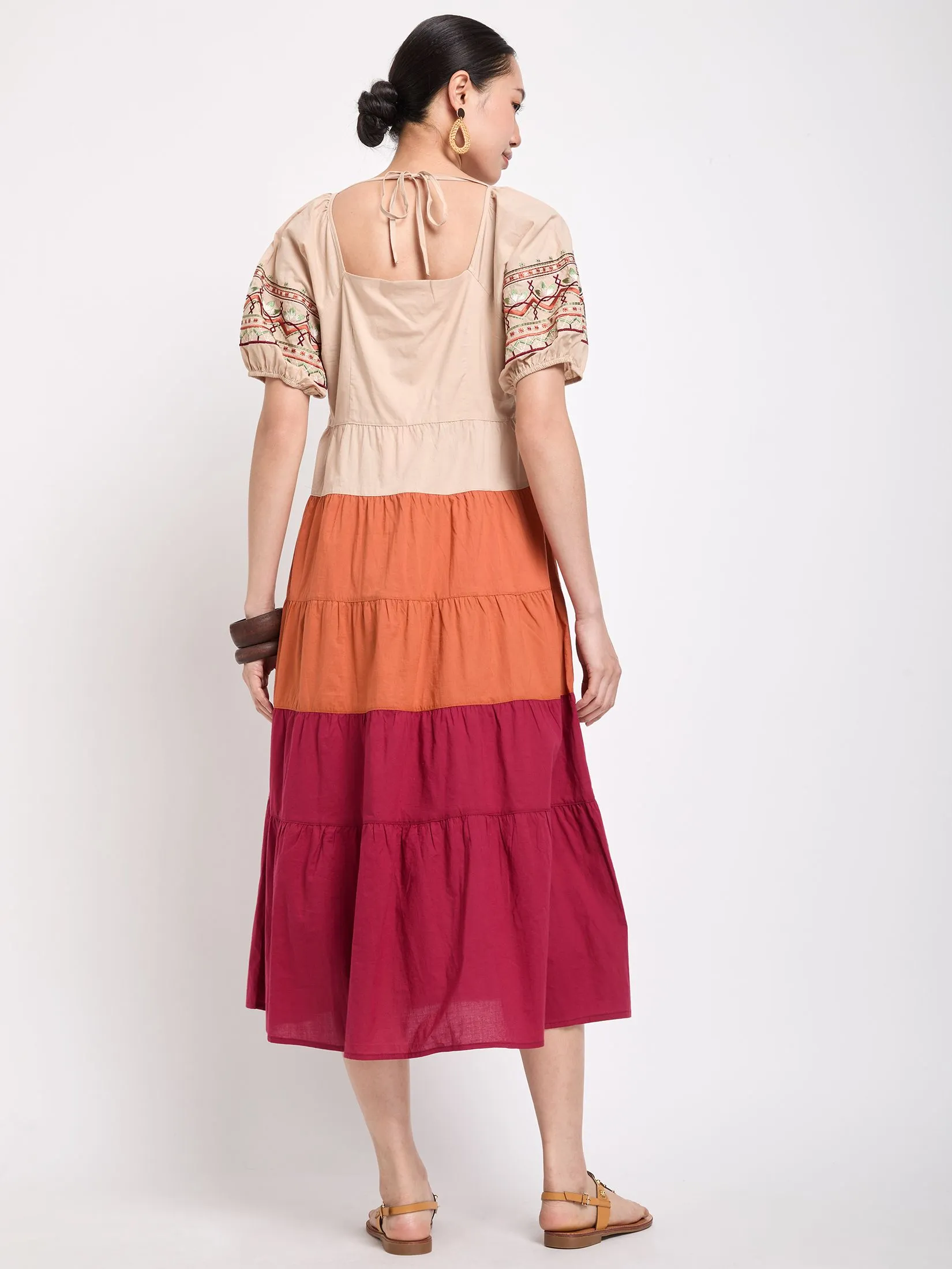 JOURNAL Women Dress Short Sleeves V-Neck Horizontally Oriented Embroidered