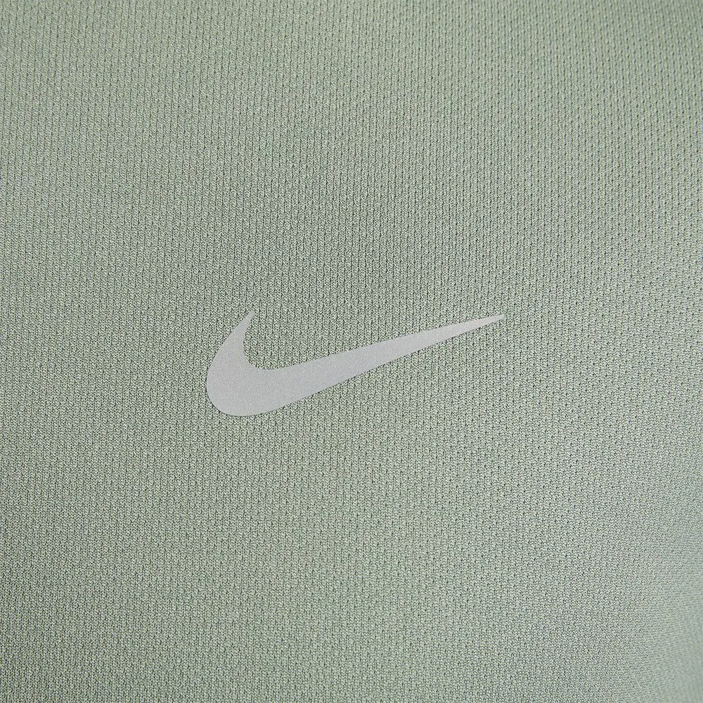 NIKE Dri-FIT UV Miler Men Running T-Shirt Green - NI083AP689ENTH