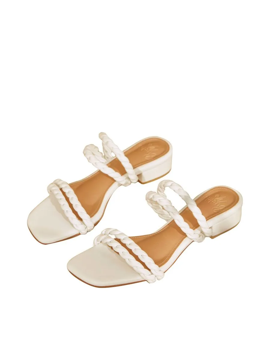 BUCKLE ME Flats Twist BM38-OFFWHITE Off White
