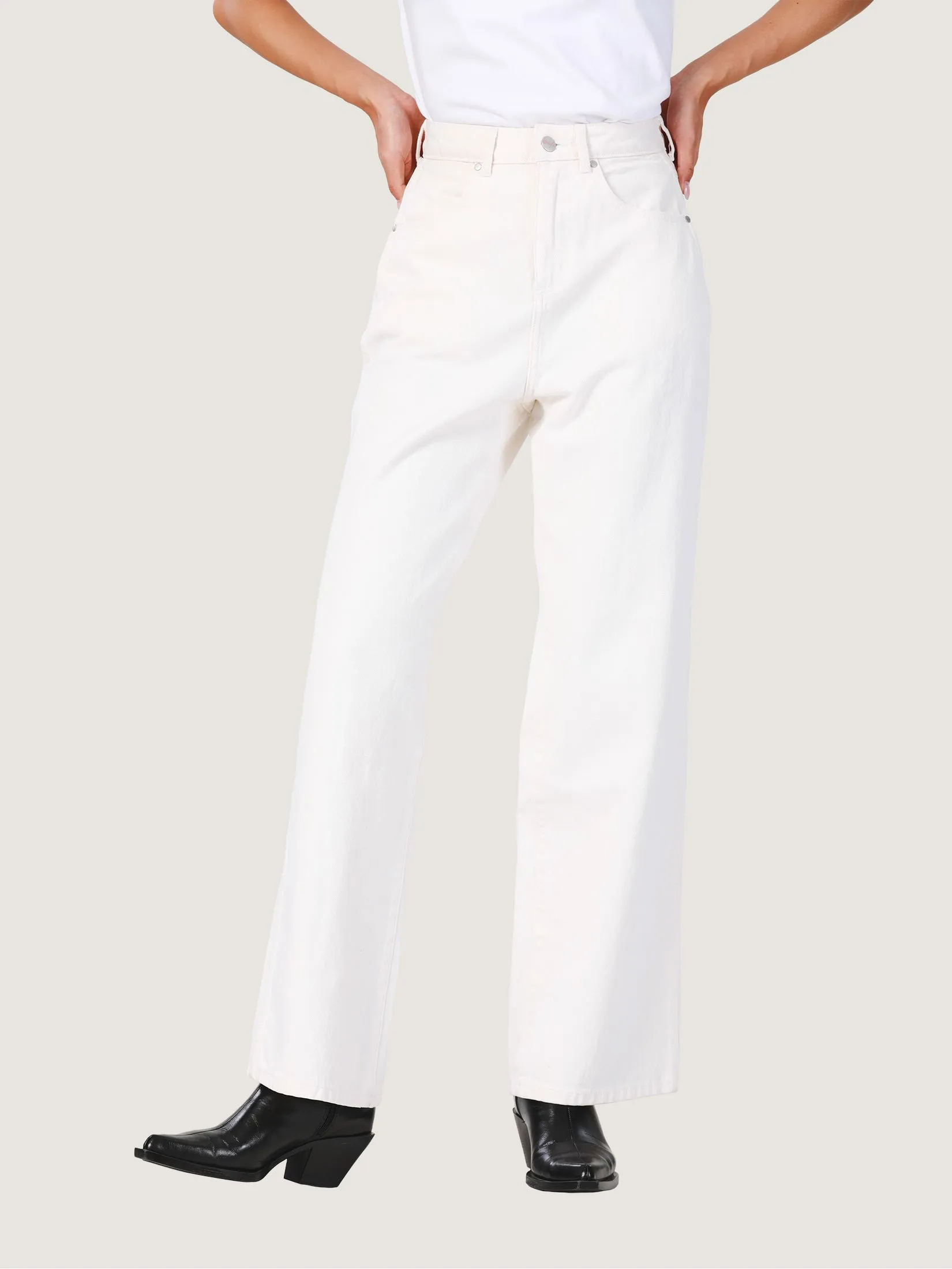 WRANGLER Women's Jeans Everyday with Wrangler Collection High Loose Fit White