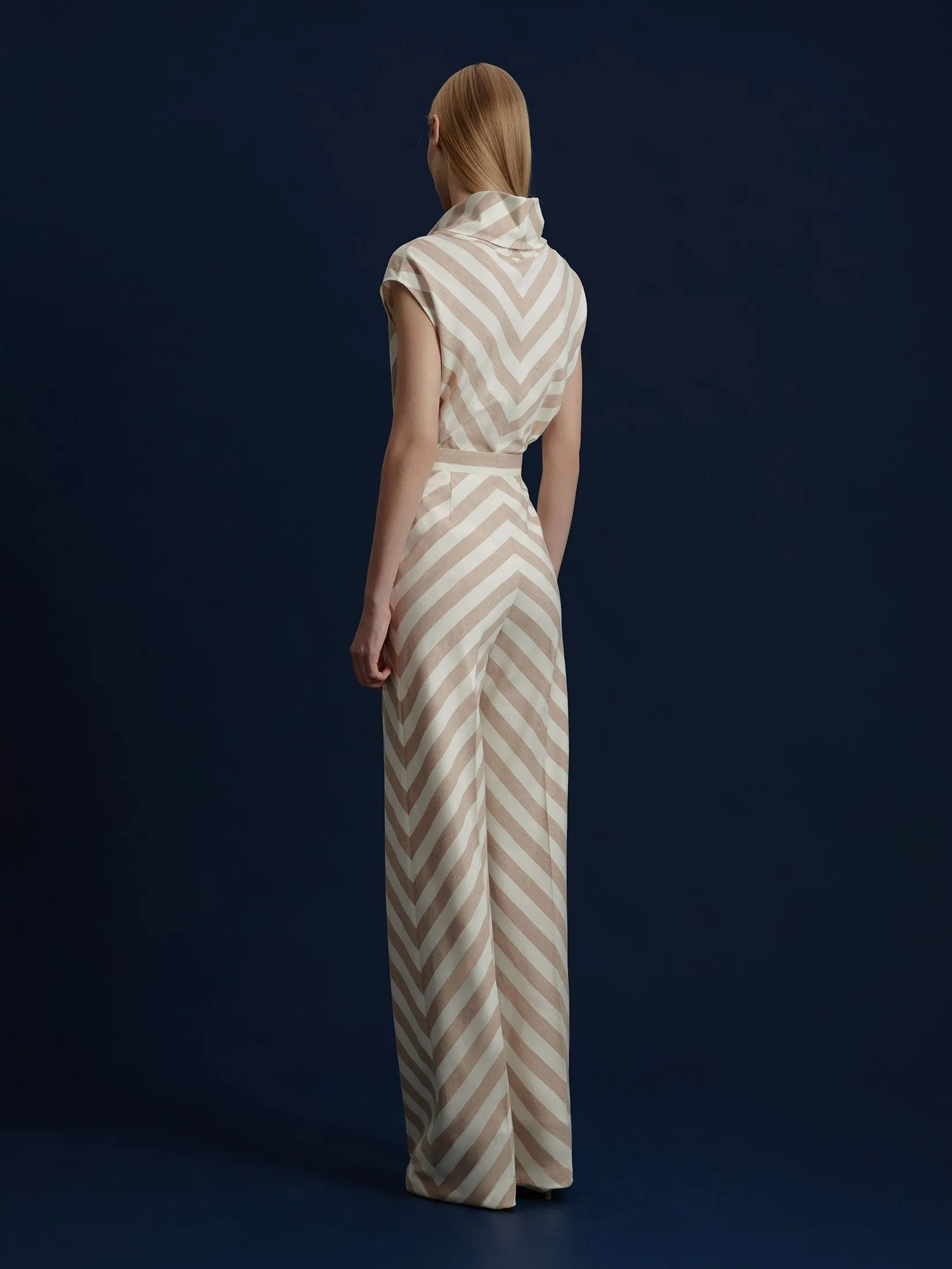 ASAVA (AW24 )Avianna Women Straight-Leg Pants Brown