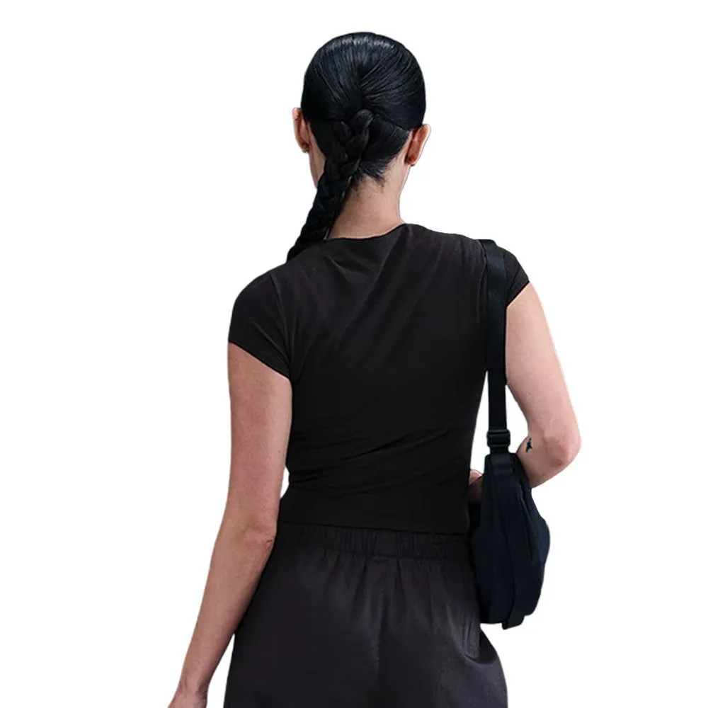 NIKE Sportswear Chill Knit Women T-Shirt Black - NI083AP793ENTH