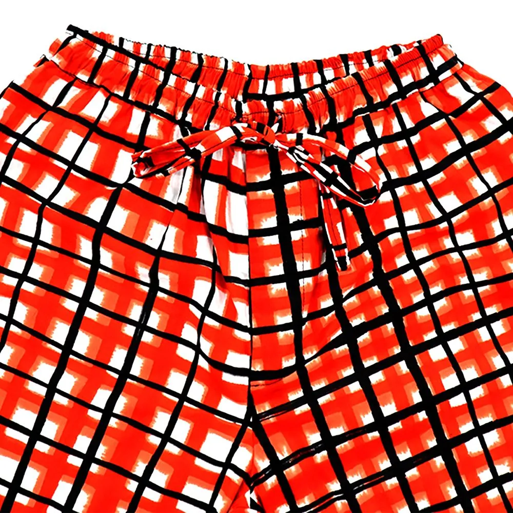 LAGOM Red Short Pants : Red Checkered Pattern Pants