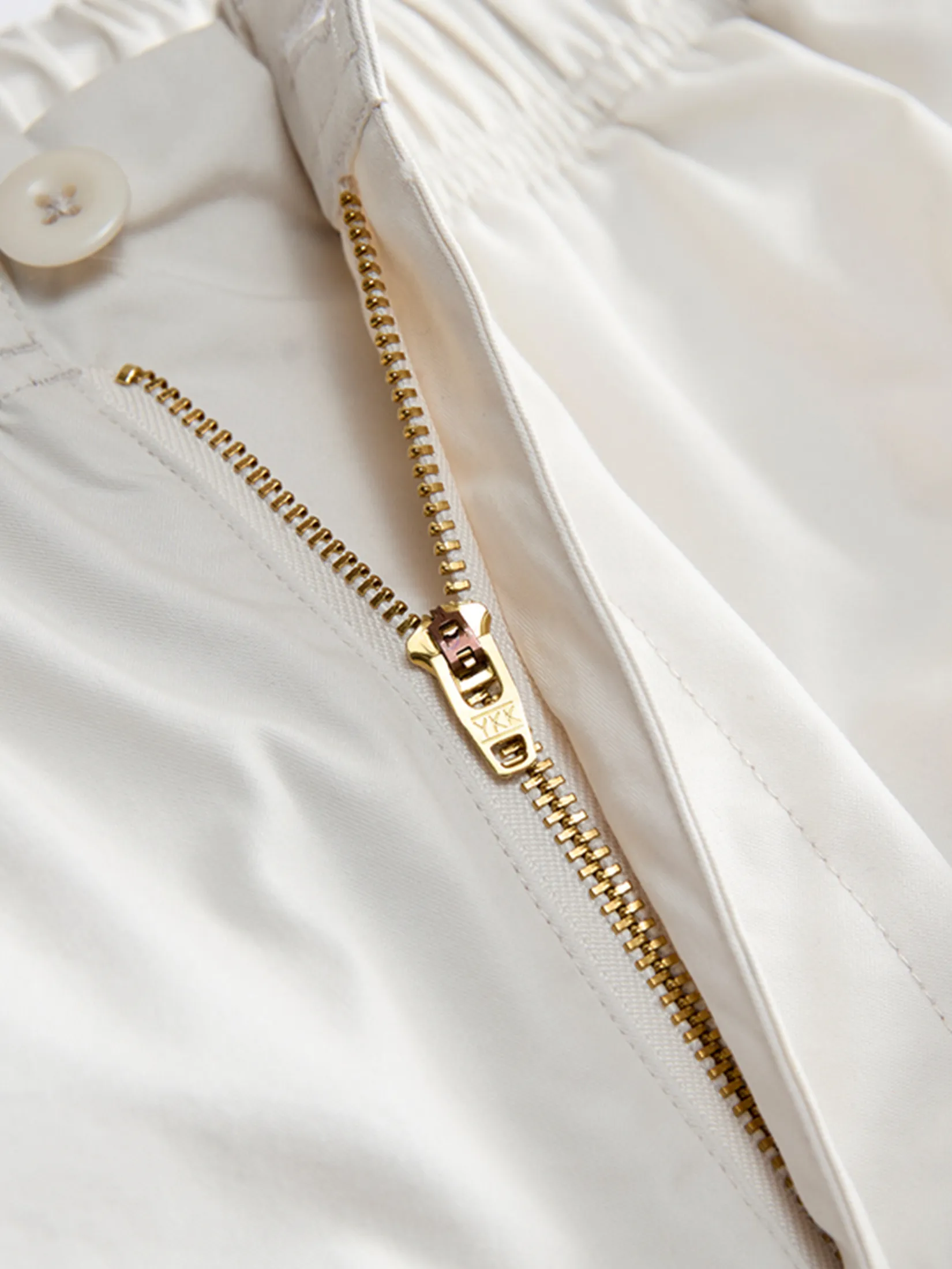 GIORDANO Men s  Online Exclusive Elastic Waist Cargo Pants (Korea) Beige White