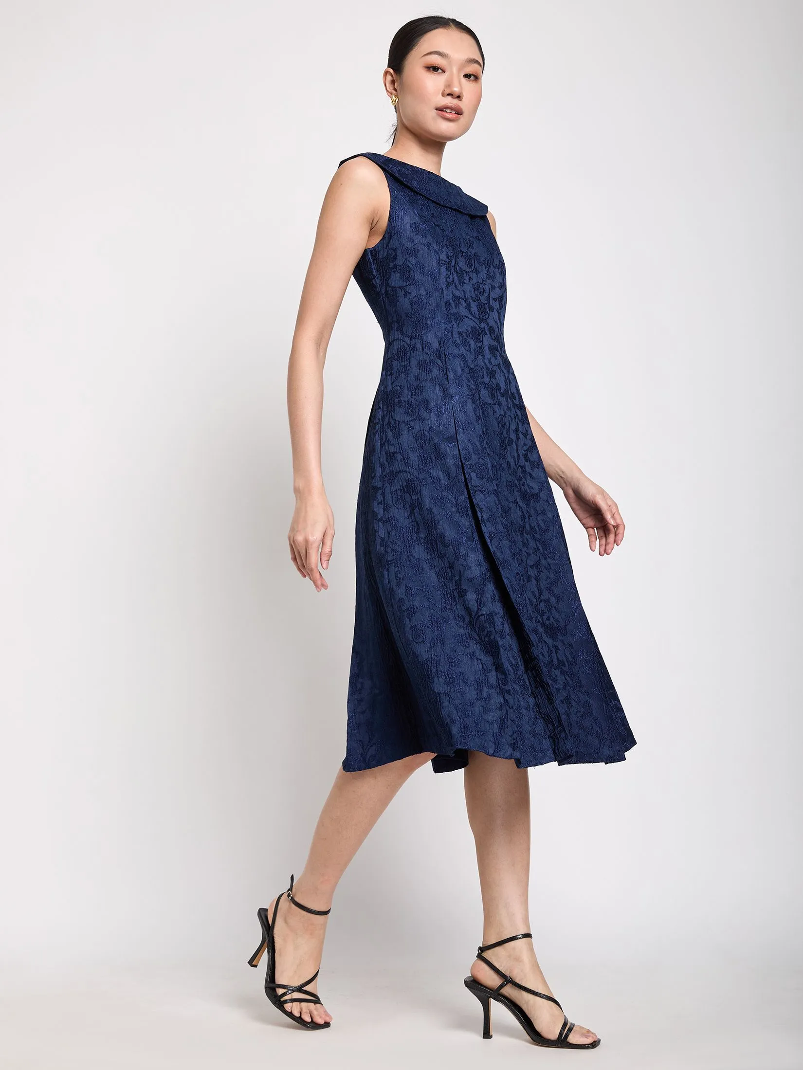 EXPRESSIONS EVENING Women Midi Dress With Collared Boat Neck and Pleat Detail Navy