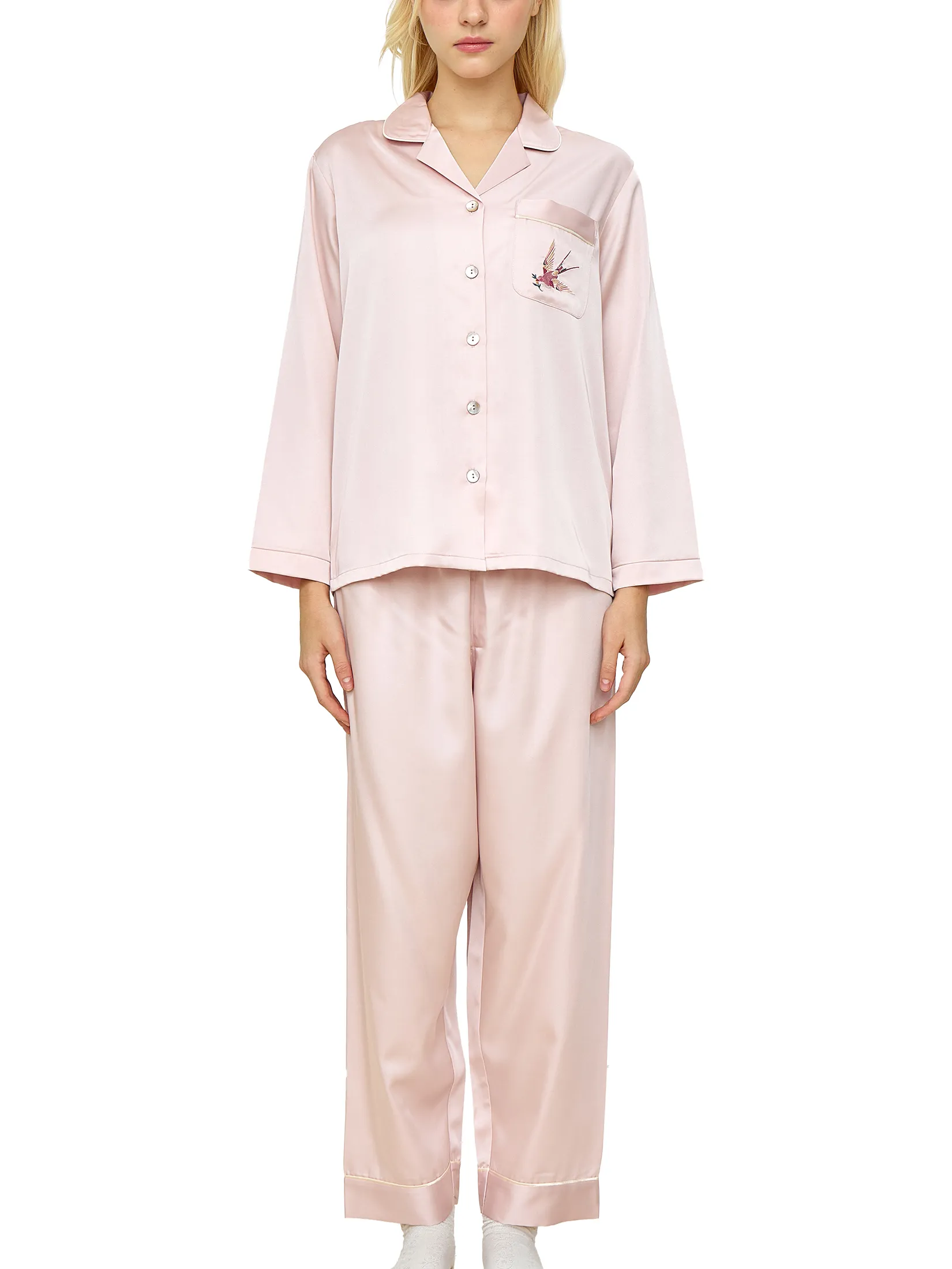 WACOAL Women Sleepwear Collection CAFE’ CATION Long sleeved and legged with fiber Collagen Pink