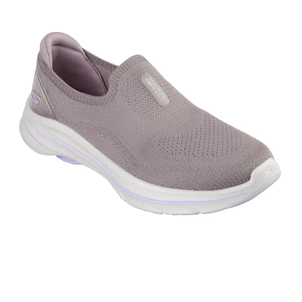SKECHERS Slip-ins : GO WALK 8  - Aleena Women Training Shoes Brown - SK108SH006EOTH