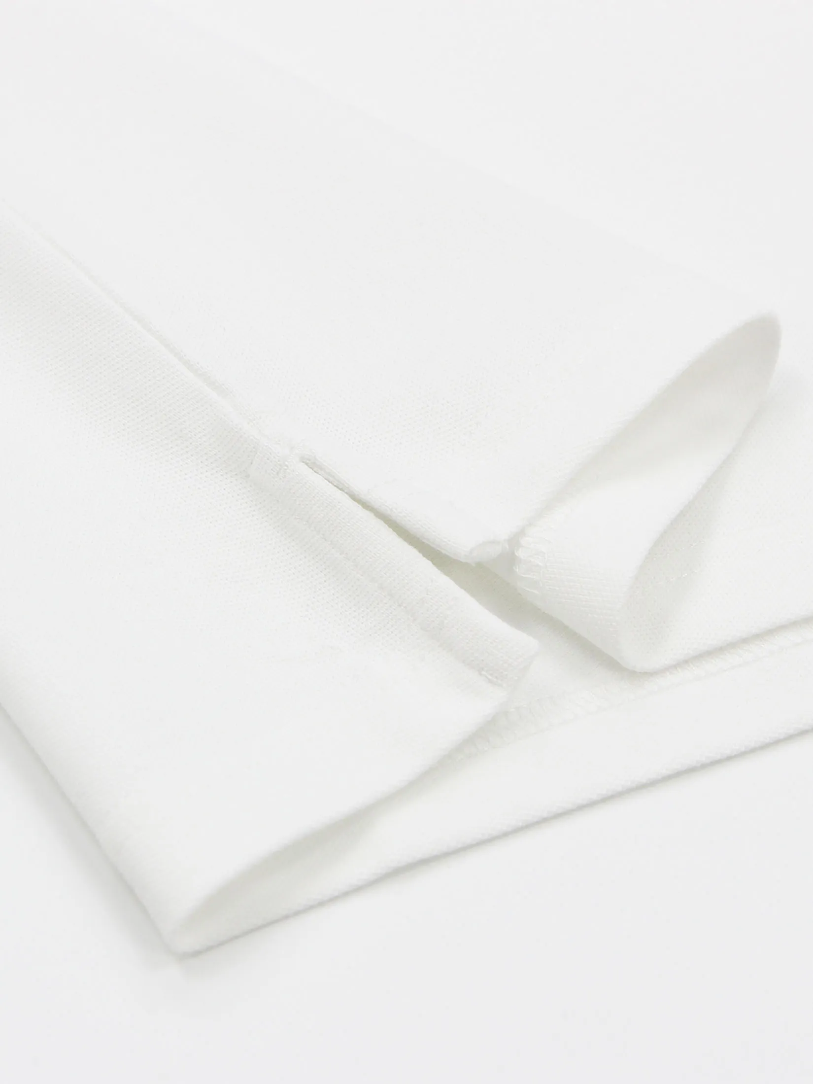 GIORDANO Men s Pique Slim Fit Embroidery Napoleon Polo Signature white