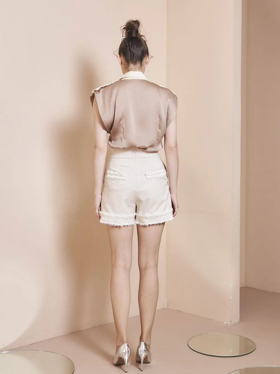 THEA BY THARA Zip Pocket-Detailed Shorts Off White