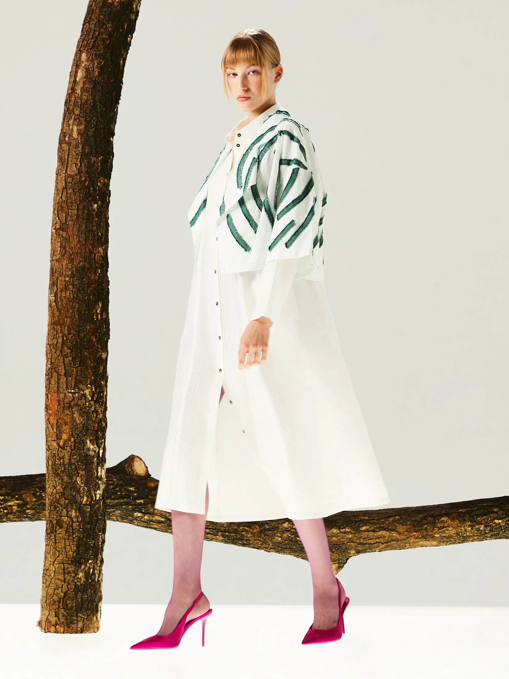 YACCOMARICARD Woman Blouse The tape of Katsuragi denim was applied to the entire jacket Green