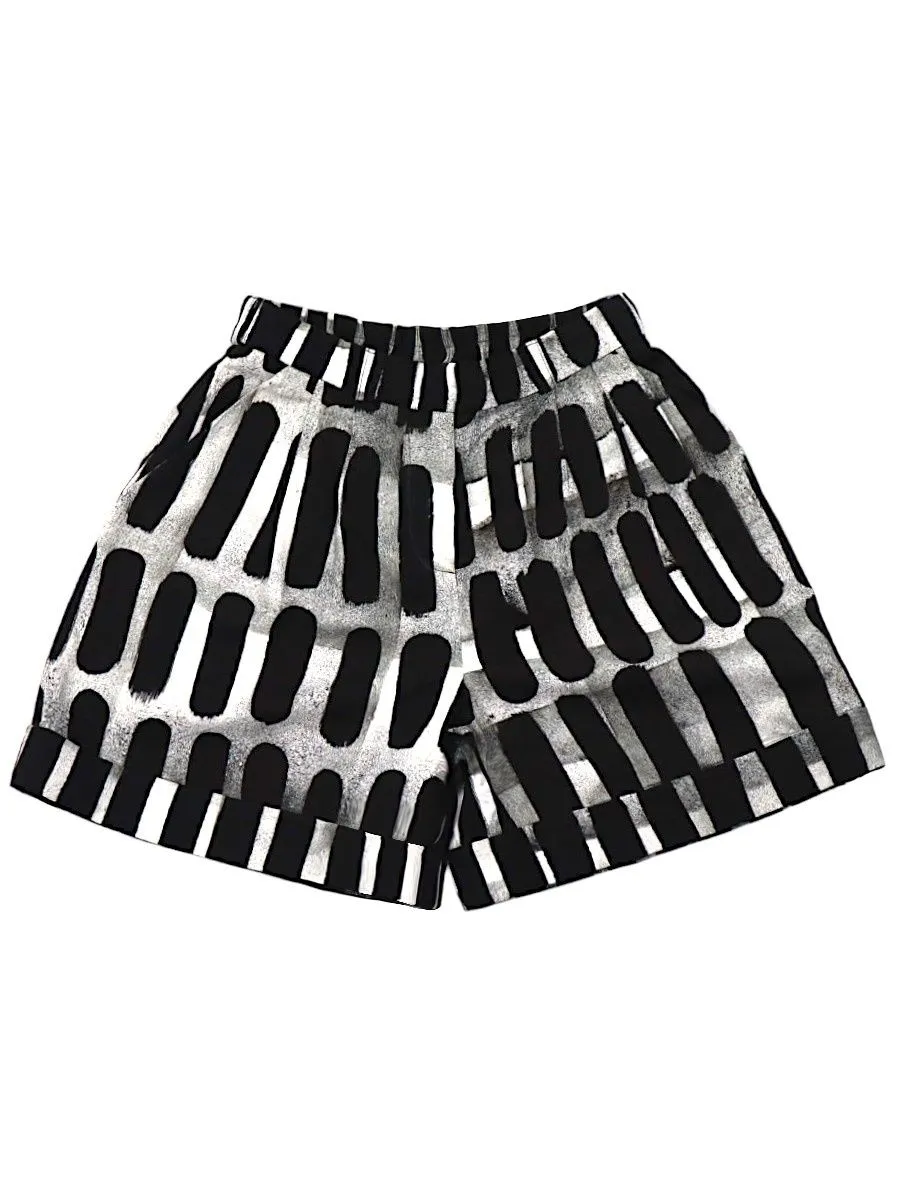 YODYOKO Woman Short Pants - Black : Paint it black