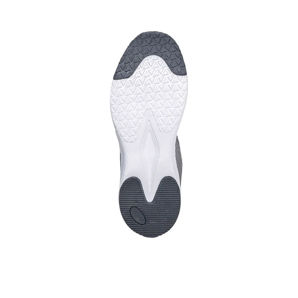 SPIKE Men Running Shoes Sparker Grey - SP696SH618EHTH