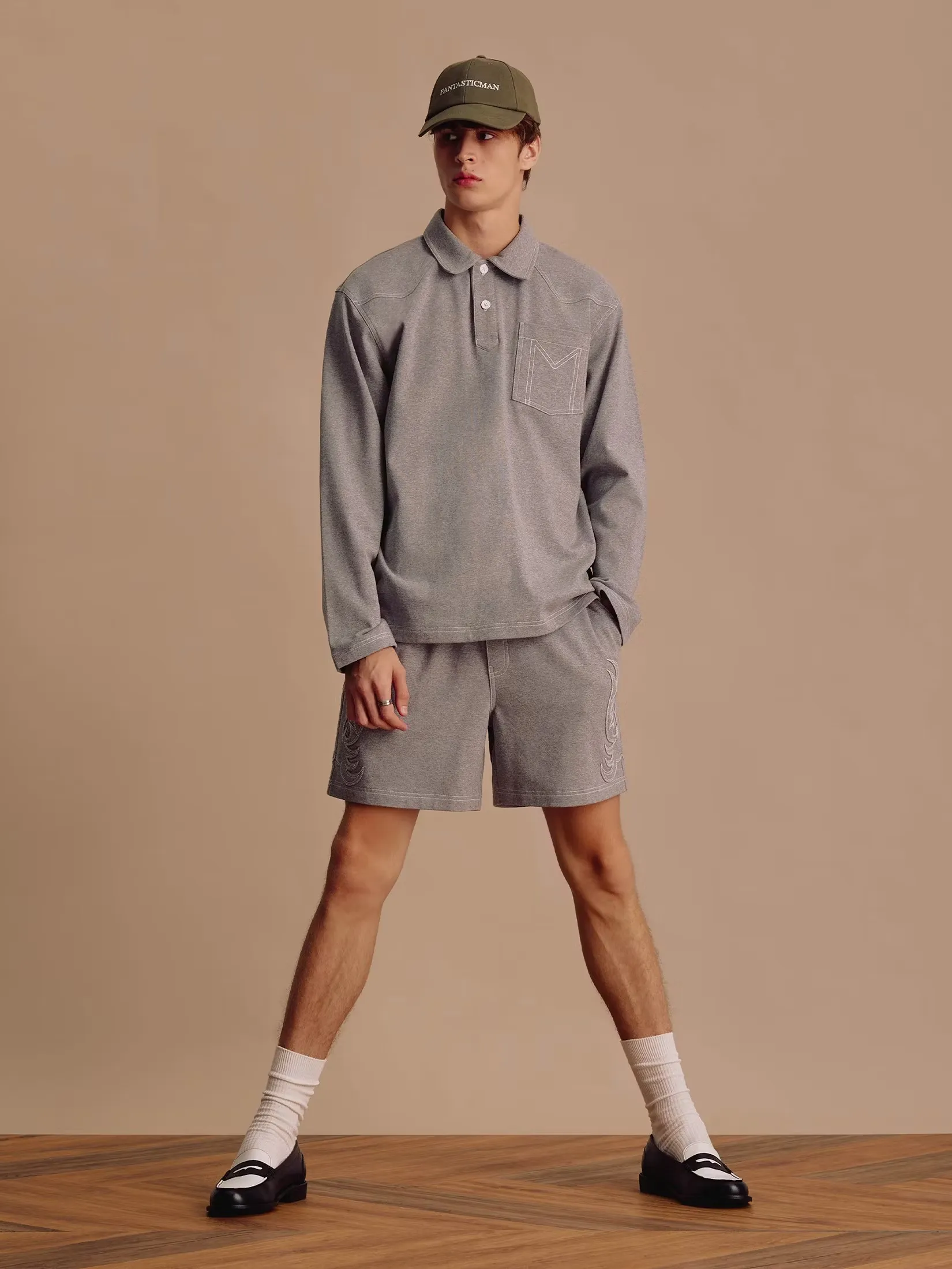 MOO [MOO 1/25] Western Sweat Shorts Gray