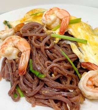 Готовая лапша из бурого риса по-тайски 200 гр