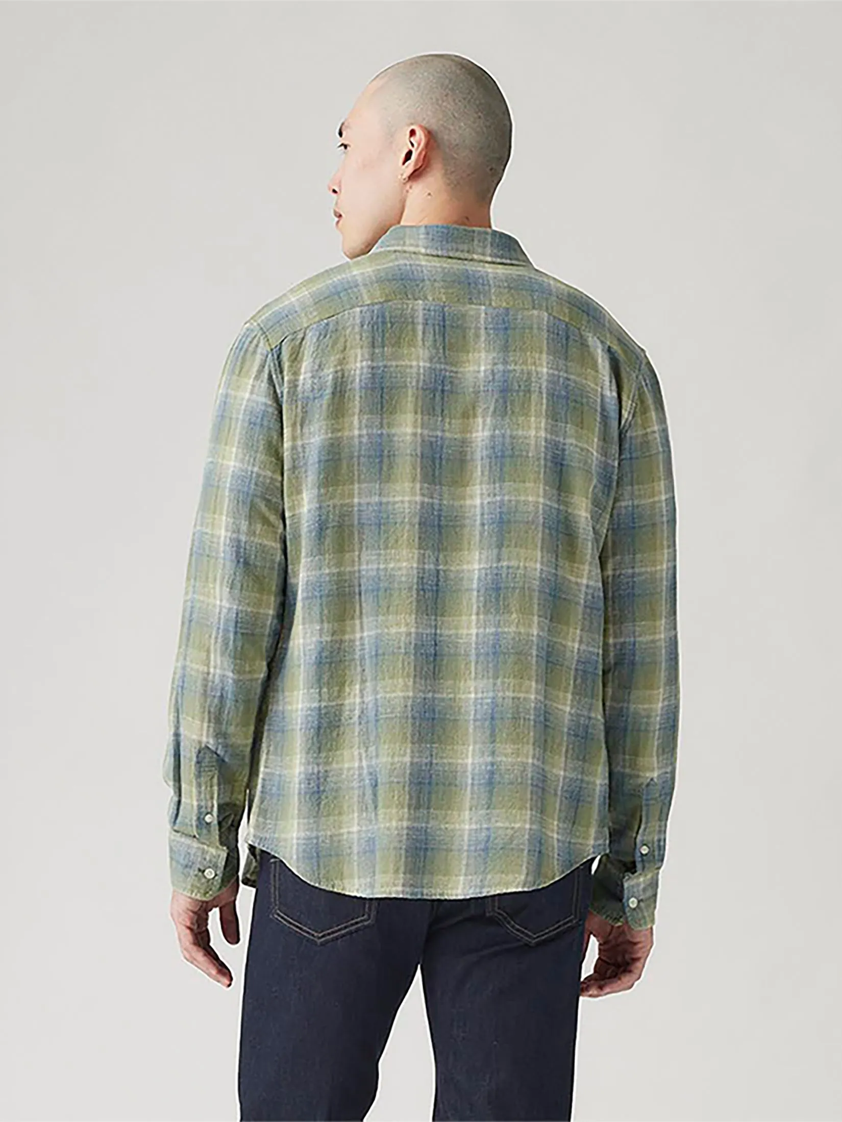 LEVI'S Men's Sunset Pocket Standard Fit Shirt Green