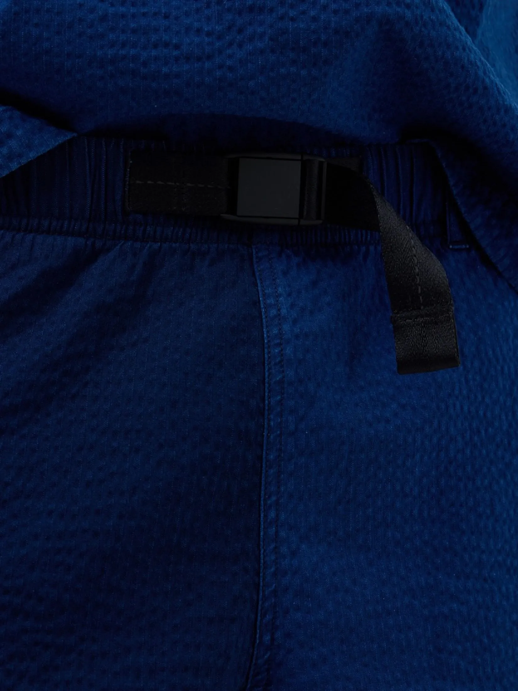 AMERICAN EAGLE MEN 7722 ACTIVE SEERSUCKER COLOR BLOCK VENTURE OUT SHORT 532 INDIGO