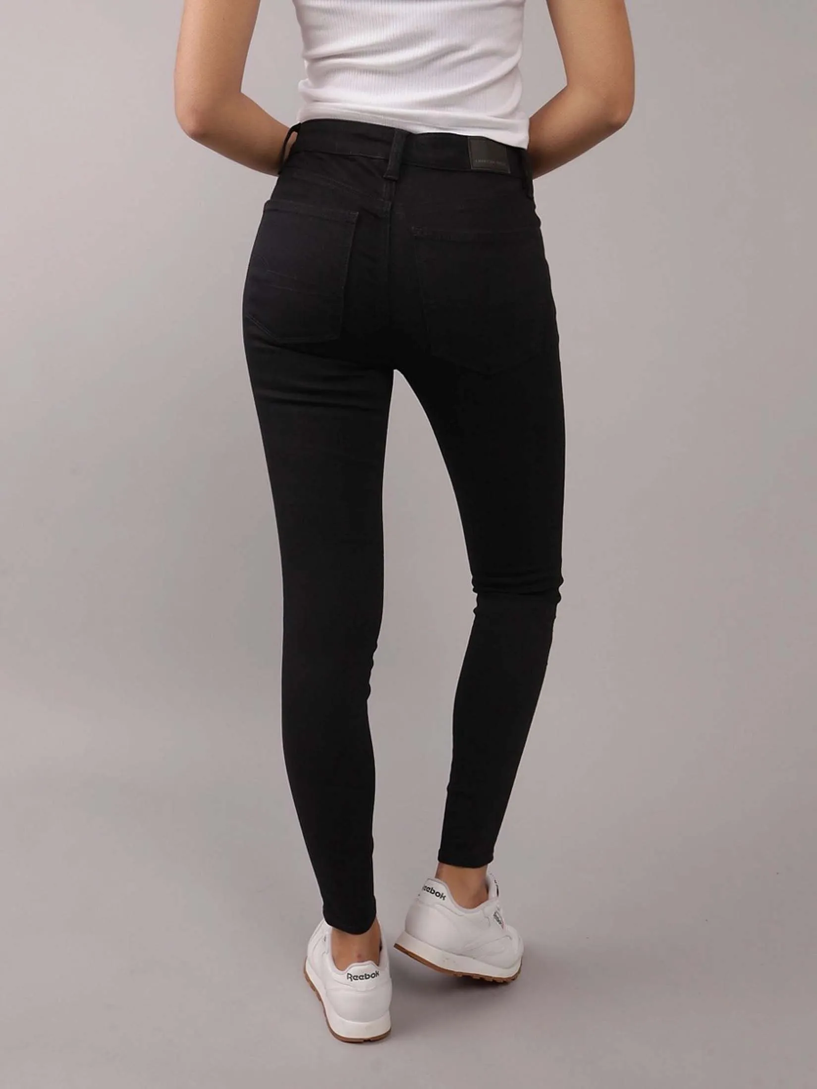 AMERICAN EAGLE WOMEN HIGH-RISE JEGGING OPP 085 RAVEN BLACK