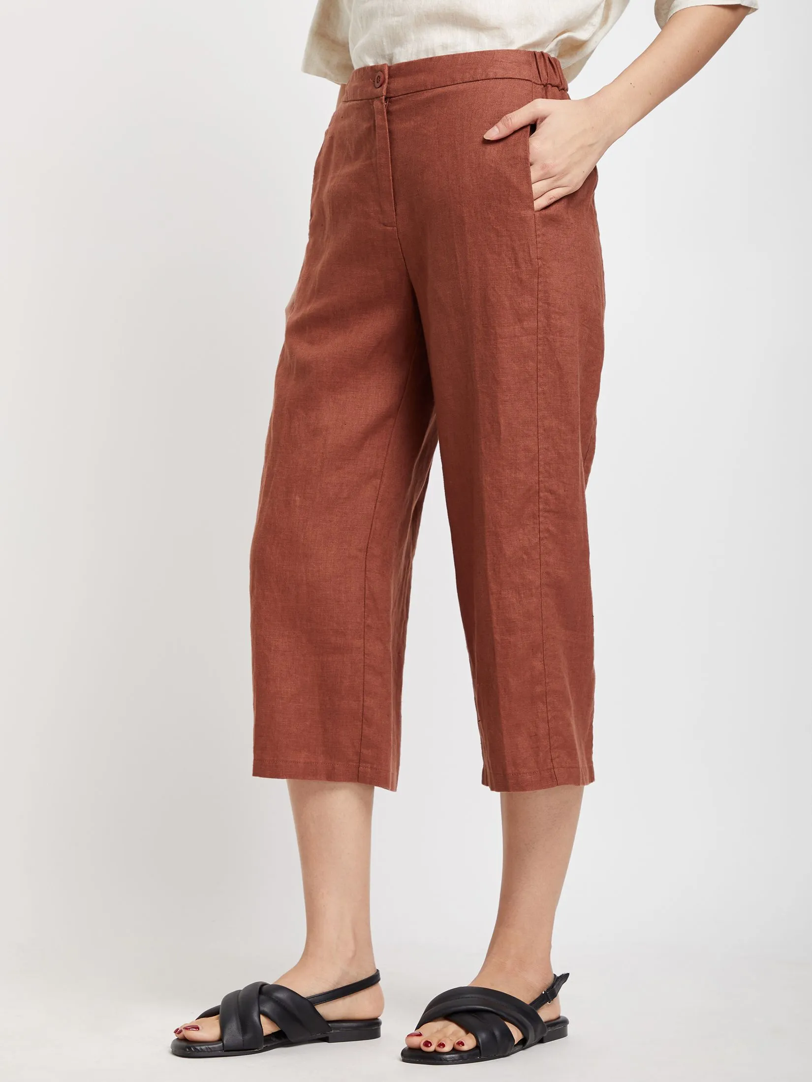 SIMPLICITY Women Cropped Pants