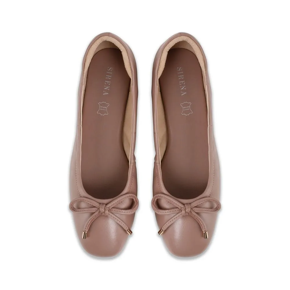 SIRENA Pink Leather Court Shoes Rounded Toe Flats 0.5 inch Camelle