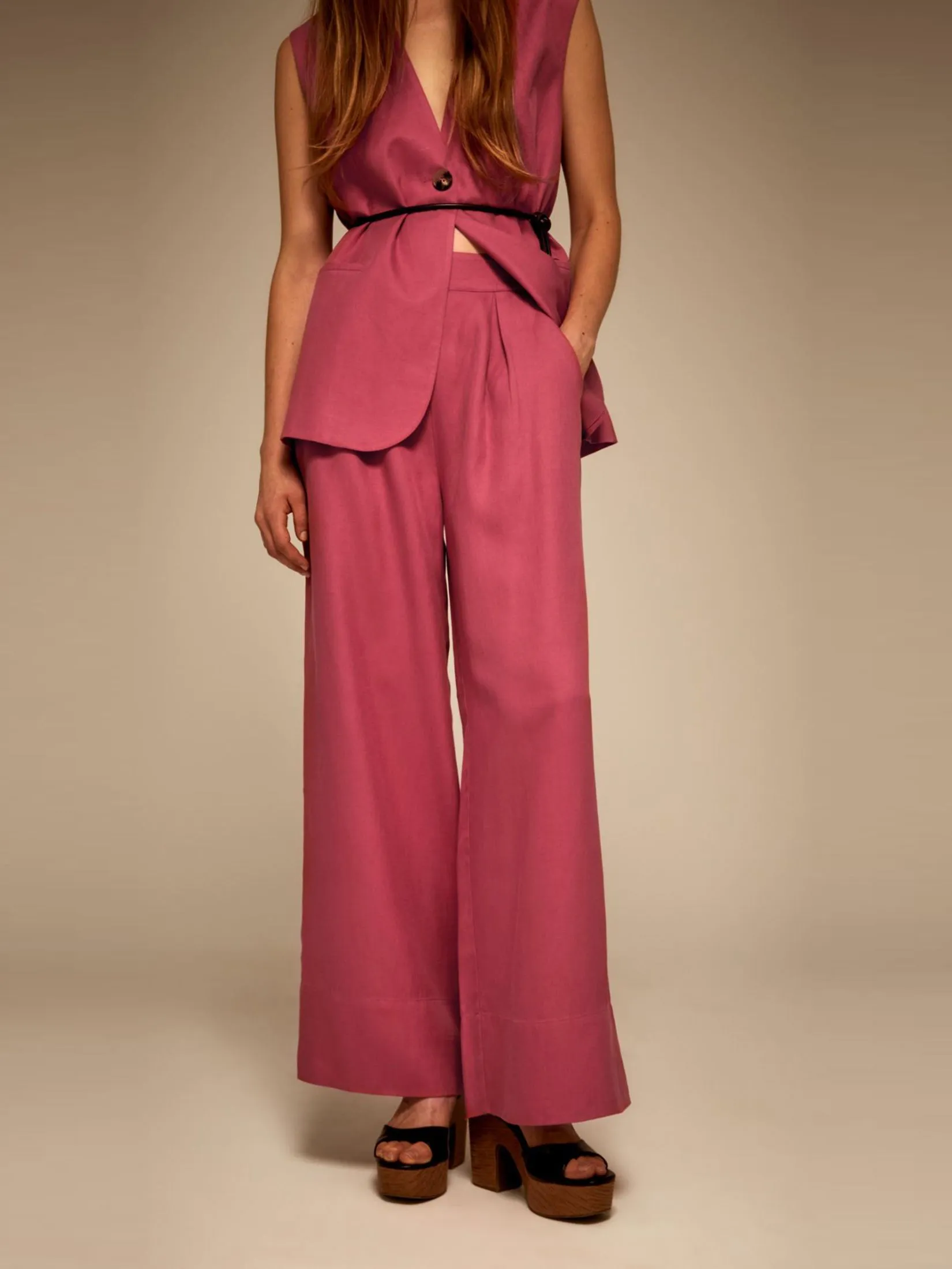 SFERA Women Trousers Pleated