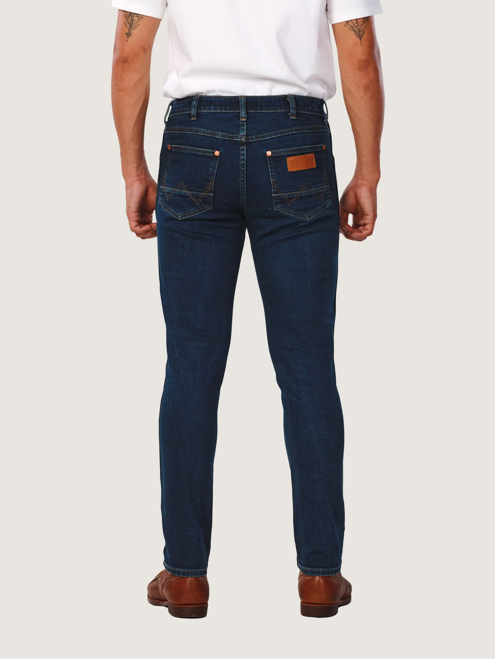 WRANGLER Men's Jeans Everyday with Wrangler Collection Low Larston Fit Mid Indigo