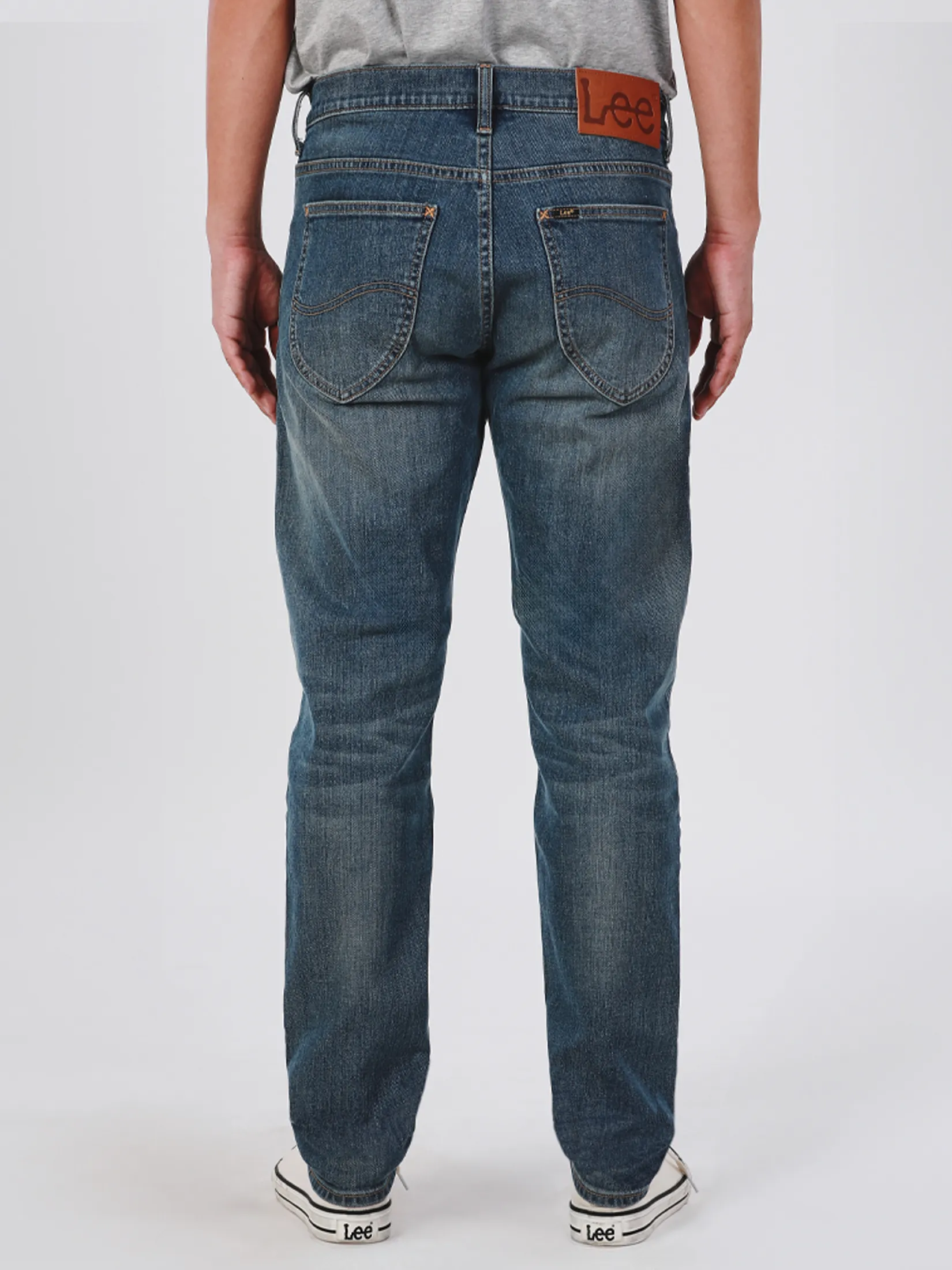 LEE Men s Jeans Lee Sort Collection Mid Arvin Fit Mid Indigo