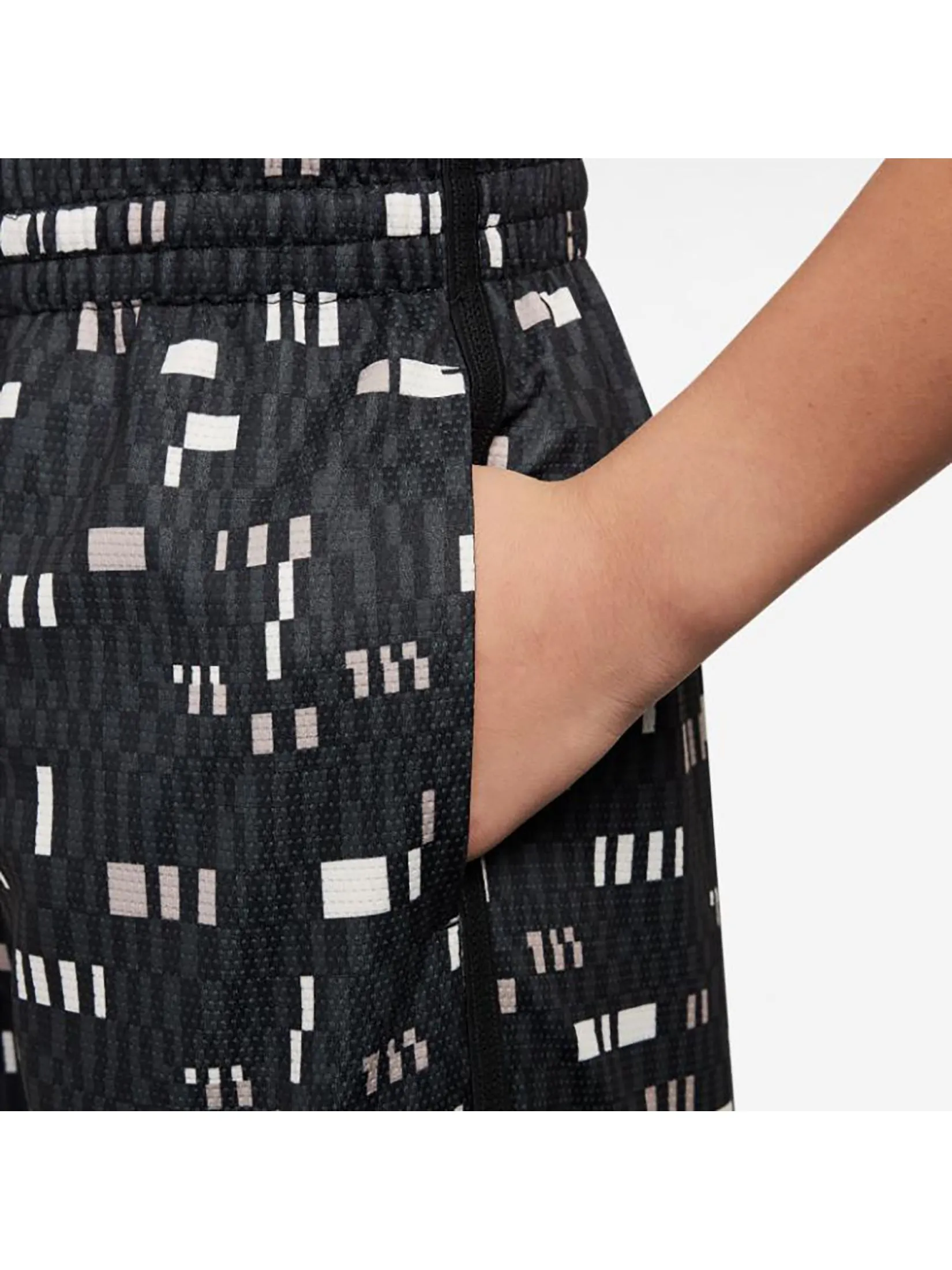 NIKE KIDS Unisex Kids Shorts Dri-Fit Multi Knit HV0666-010 Black/White